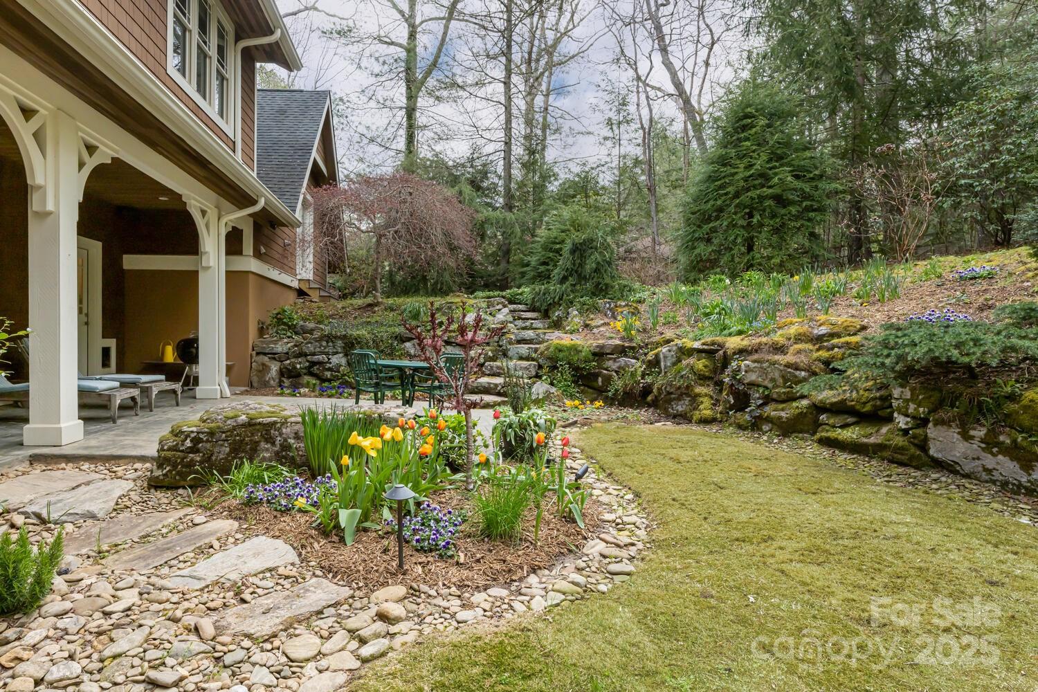 343 Racquet Club Road — Asheville