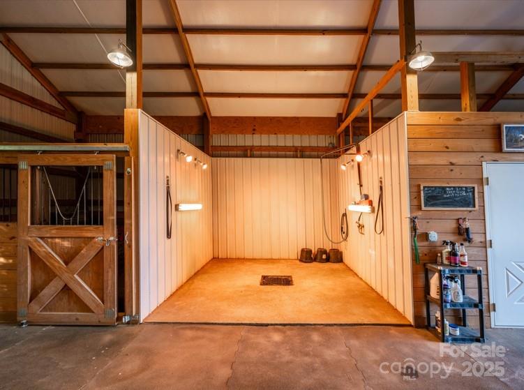 2921 N Pacolet Road N — Landrum