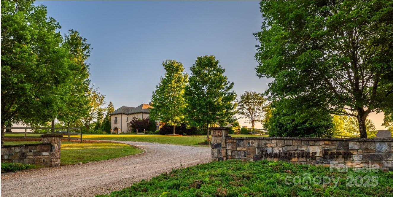 2921 N Pacolet Road N — Landrum