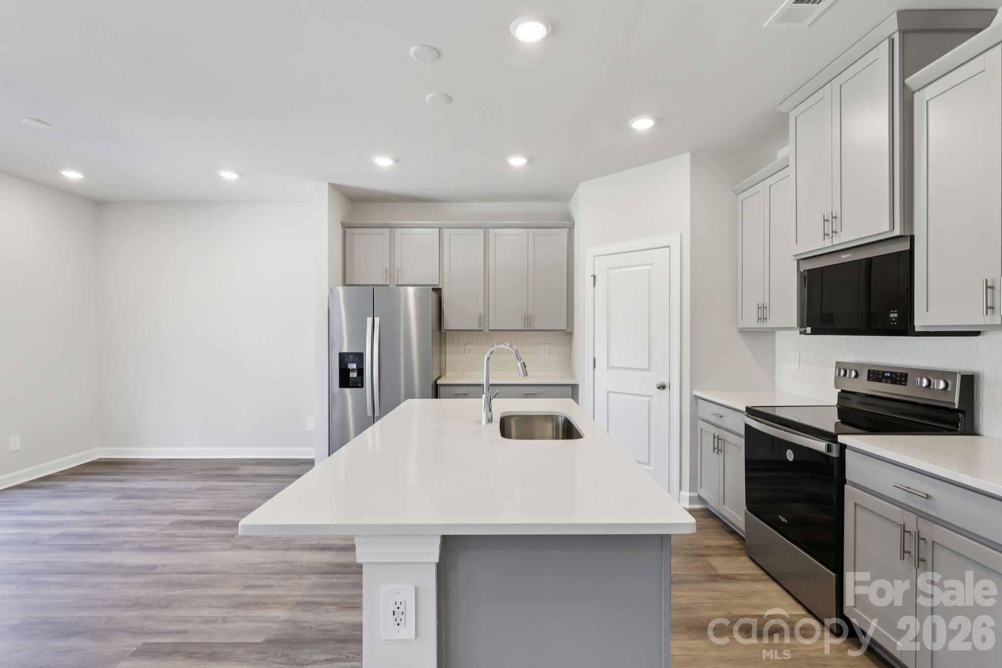 1505 Harper Landing Boulevard — Stanley