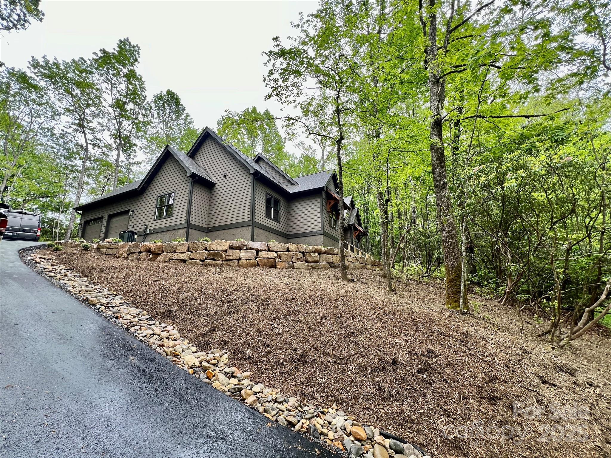435 Soquili Drive — Brevard