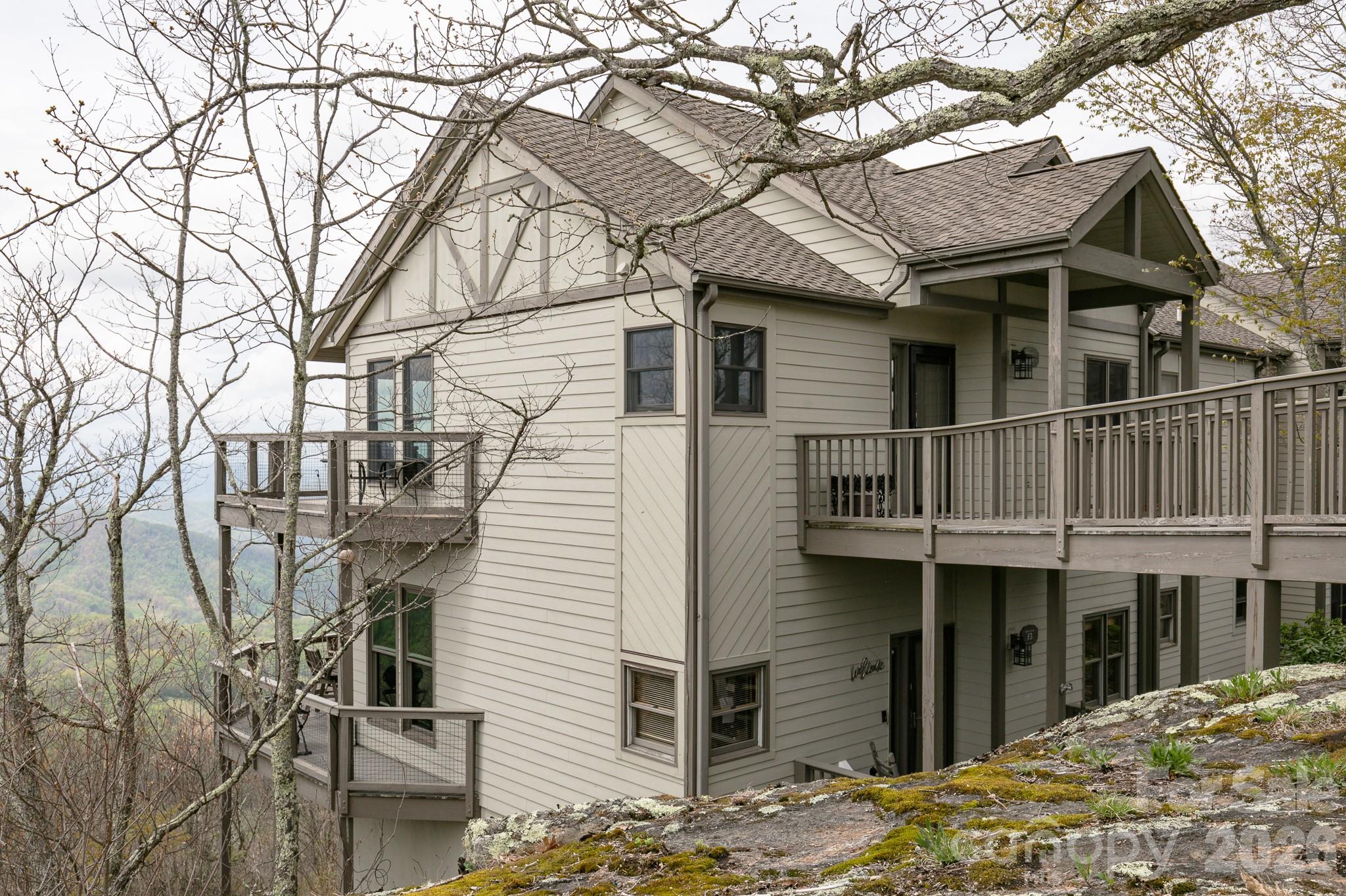 140 Slickrock Road #F3 — Burnsville