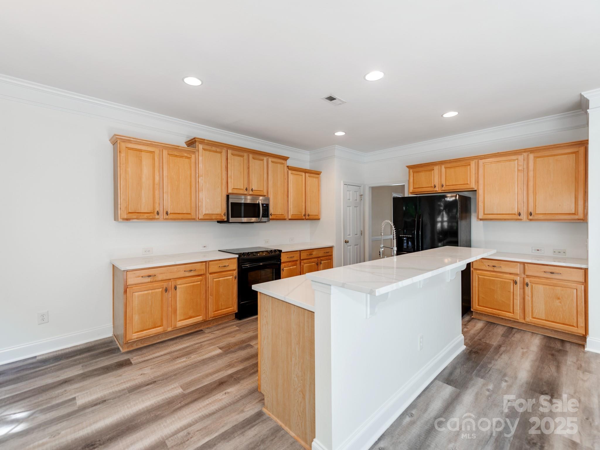 533 Montgrove Place NW — Concord