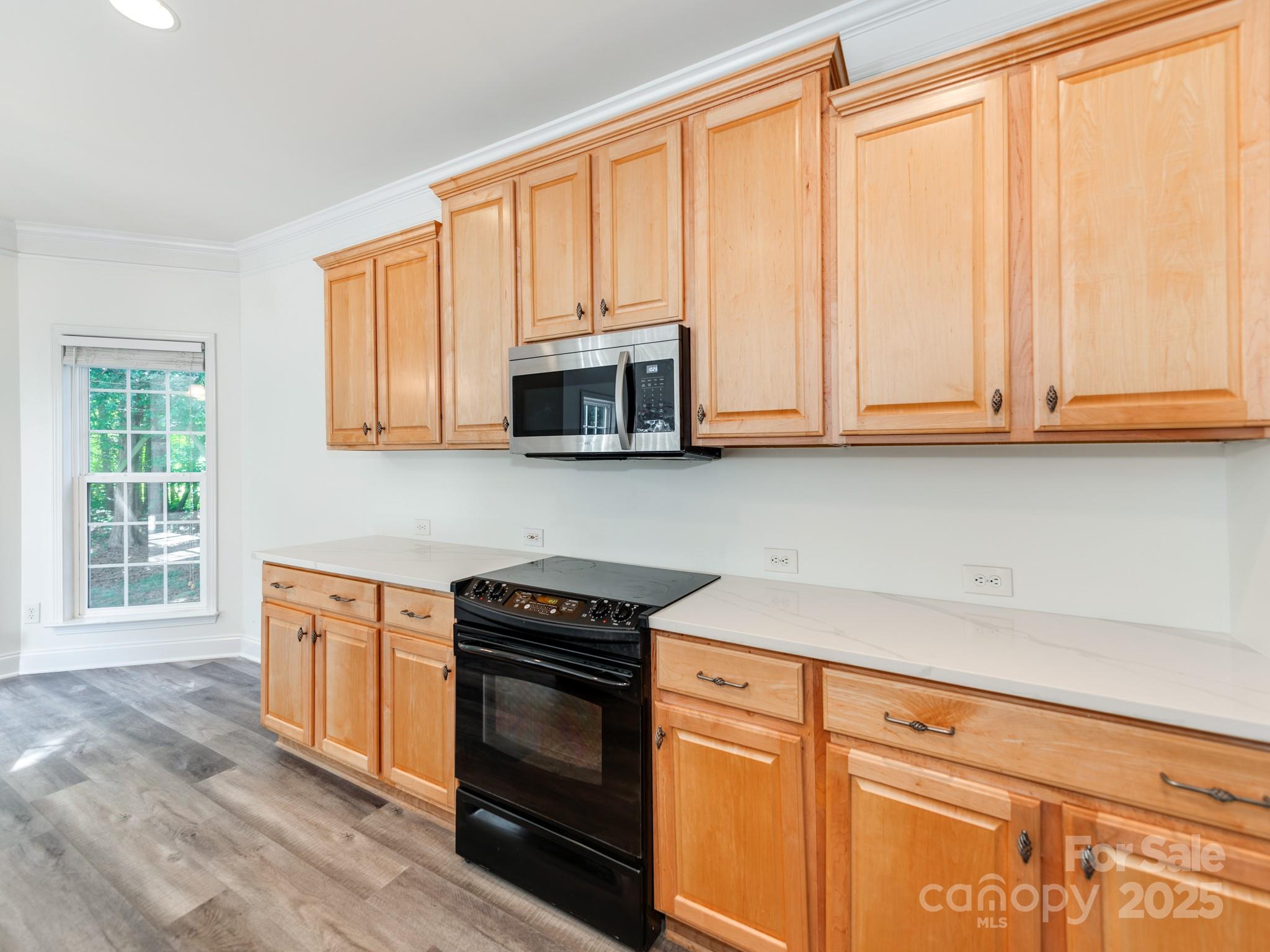 533 Montgrove Place NW — Concord