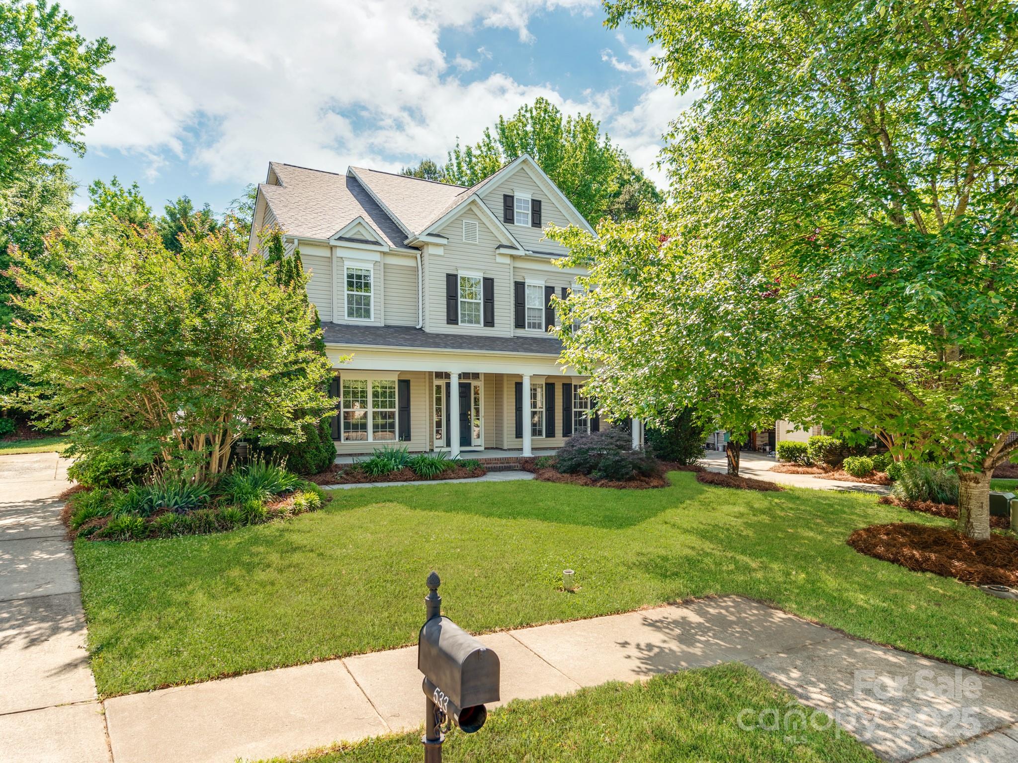 533 Montgrove Place NW — Concord