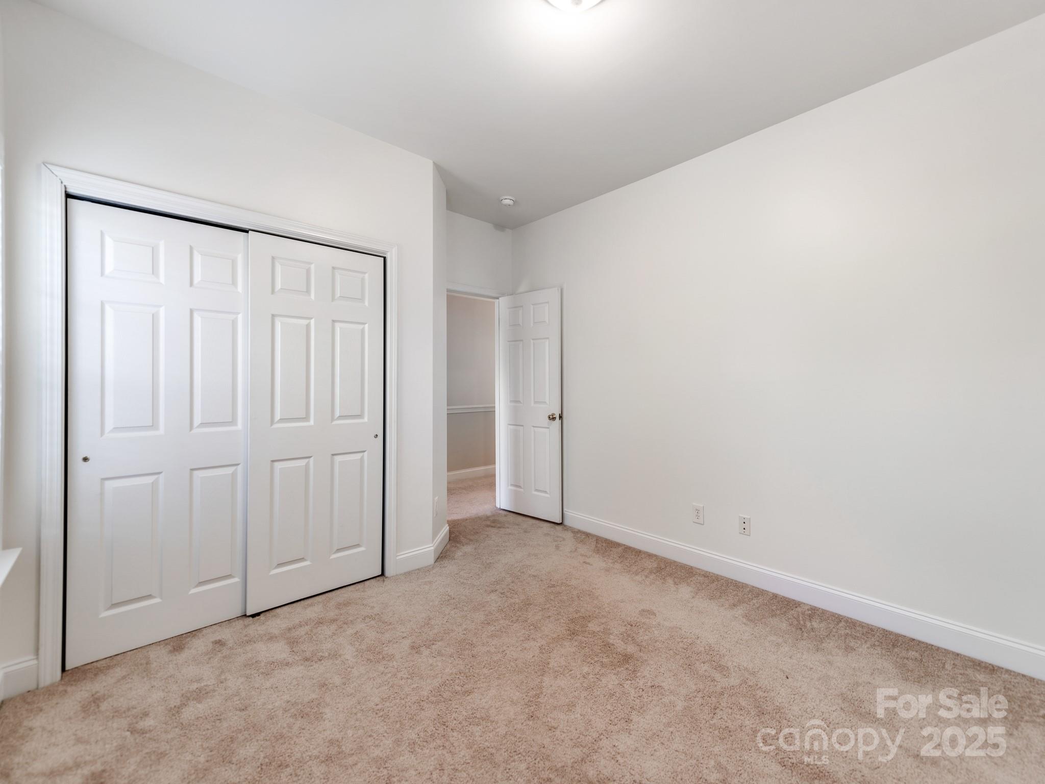 533 Montgrove Place NW — Concord