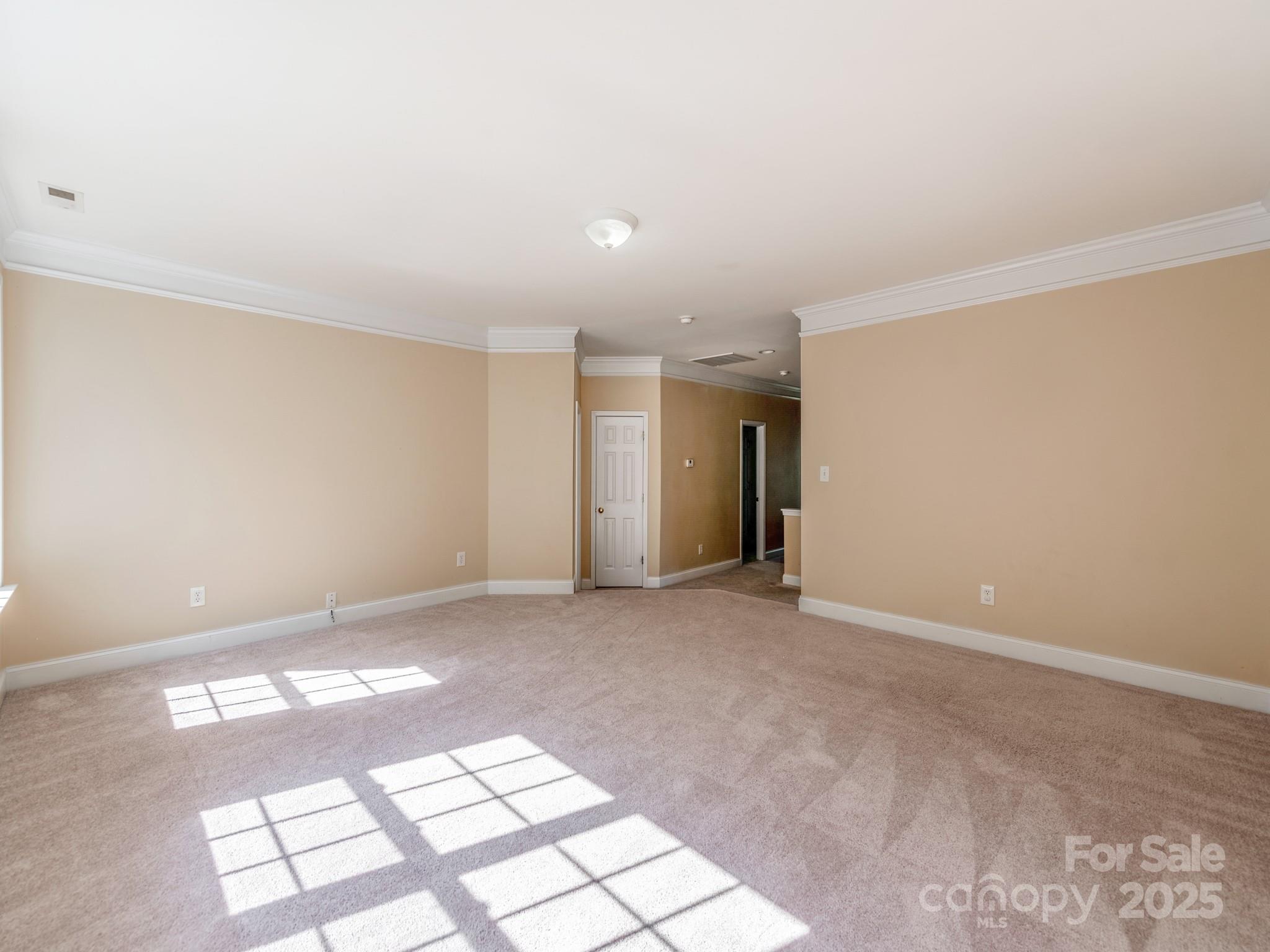 533 Montgrove Place NW — Concord