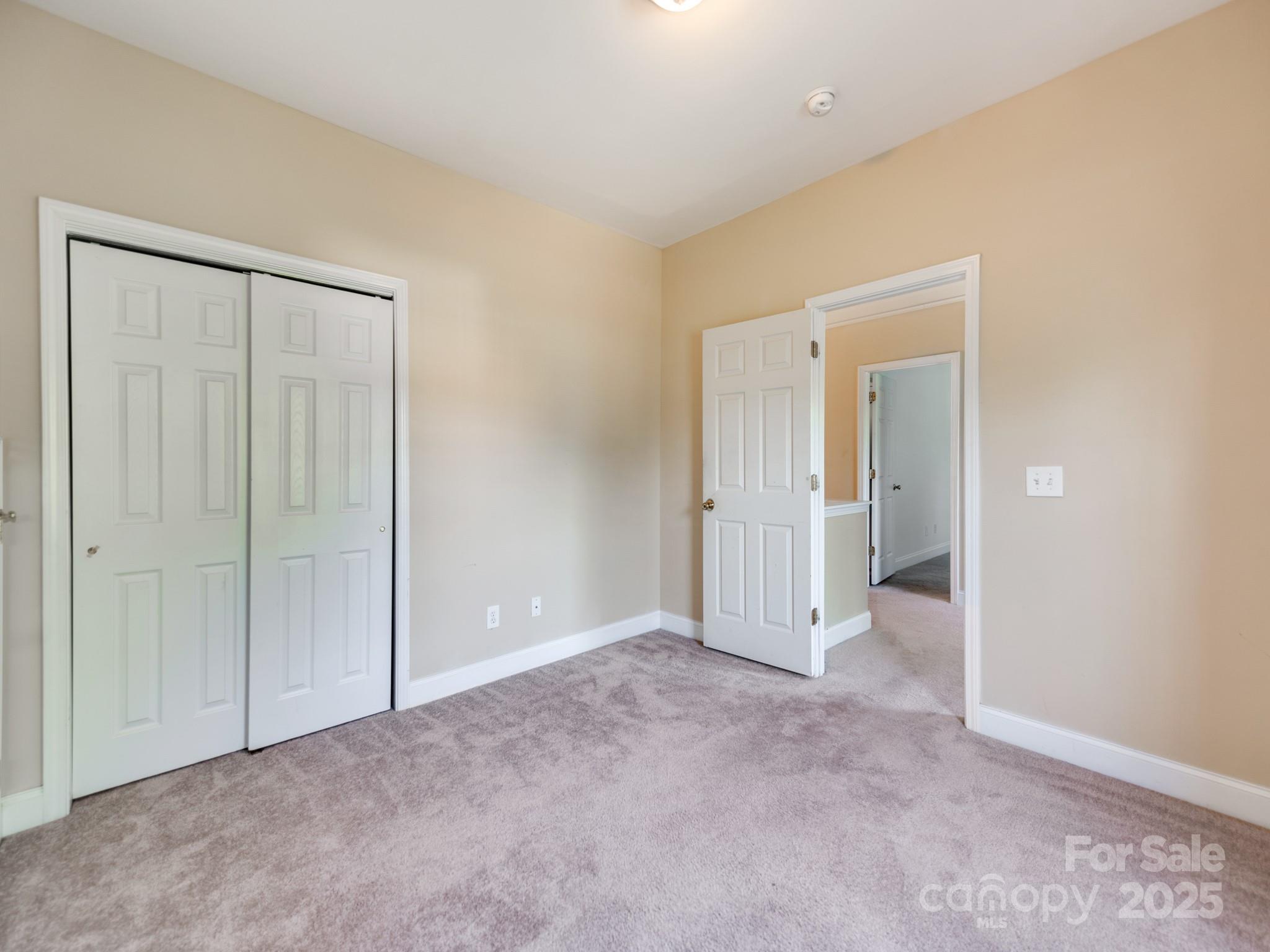 533 Montgrove Place NW — Concord