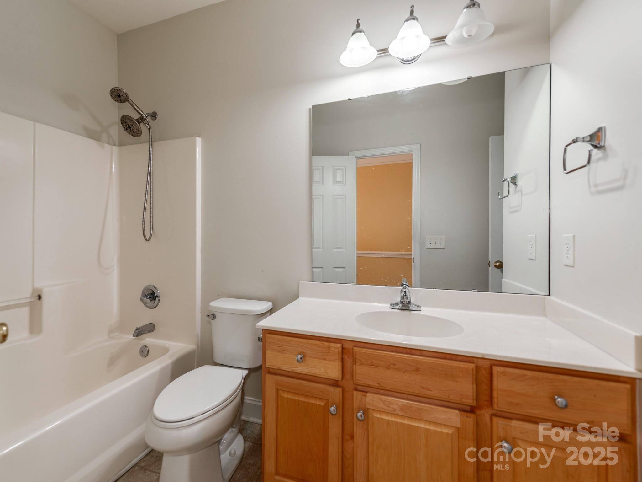 533 Montgrove Place NW — Concord