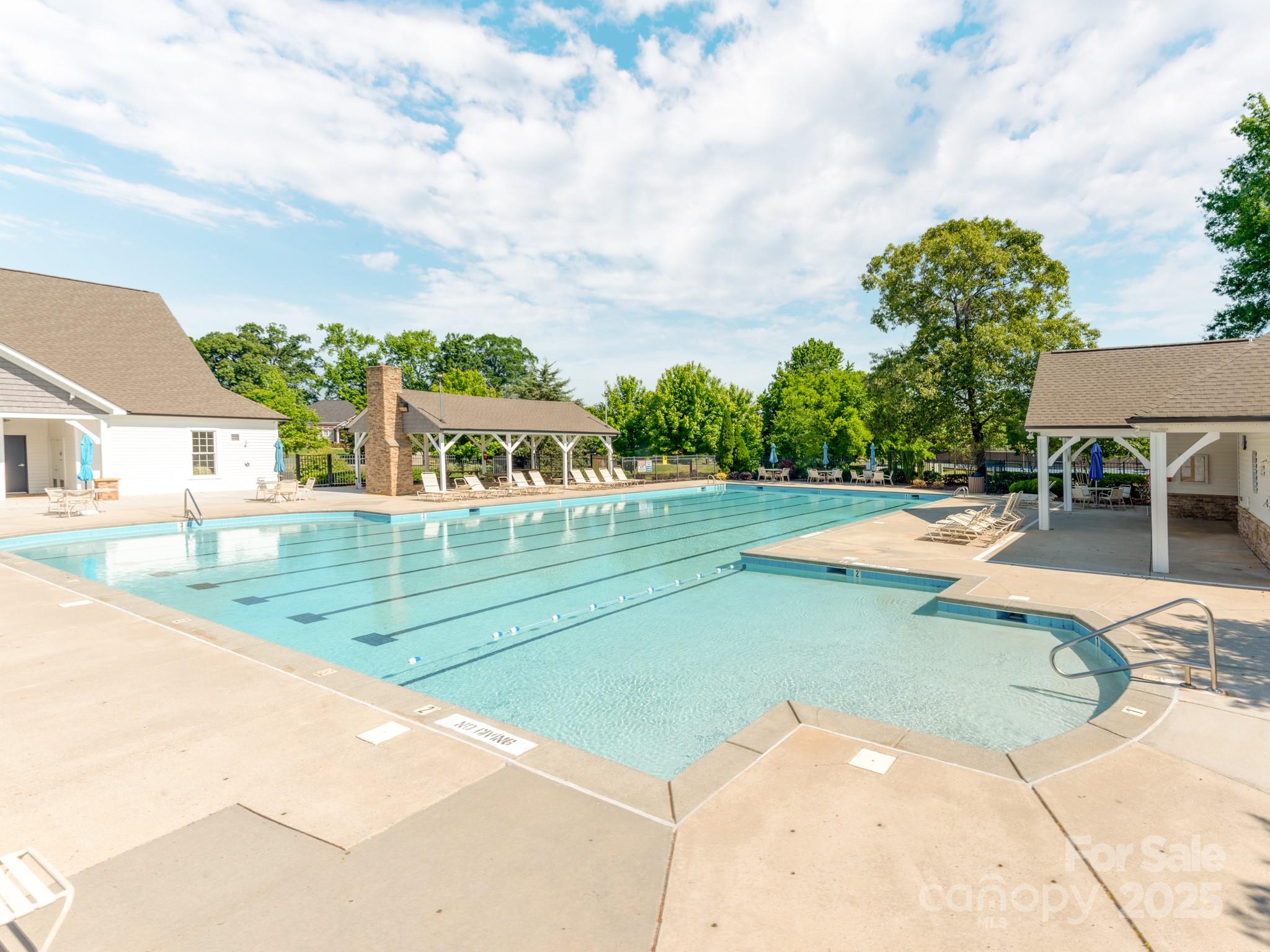 533 Montgrove Place NW — Concord