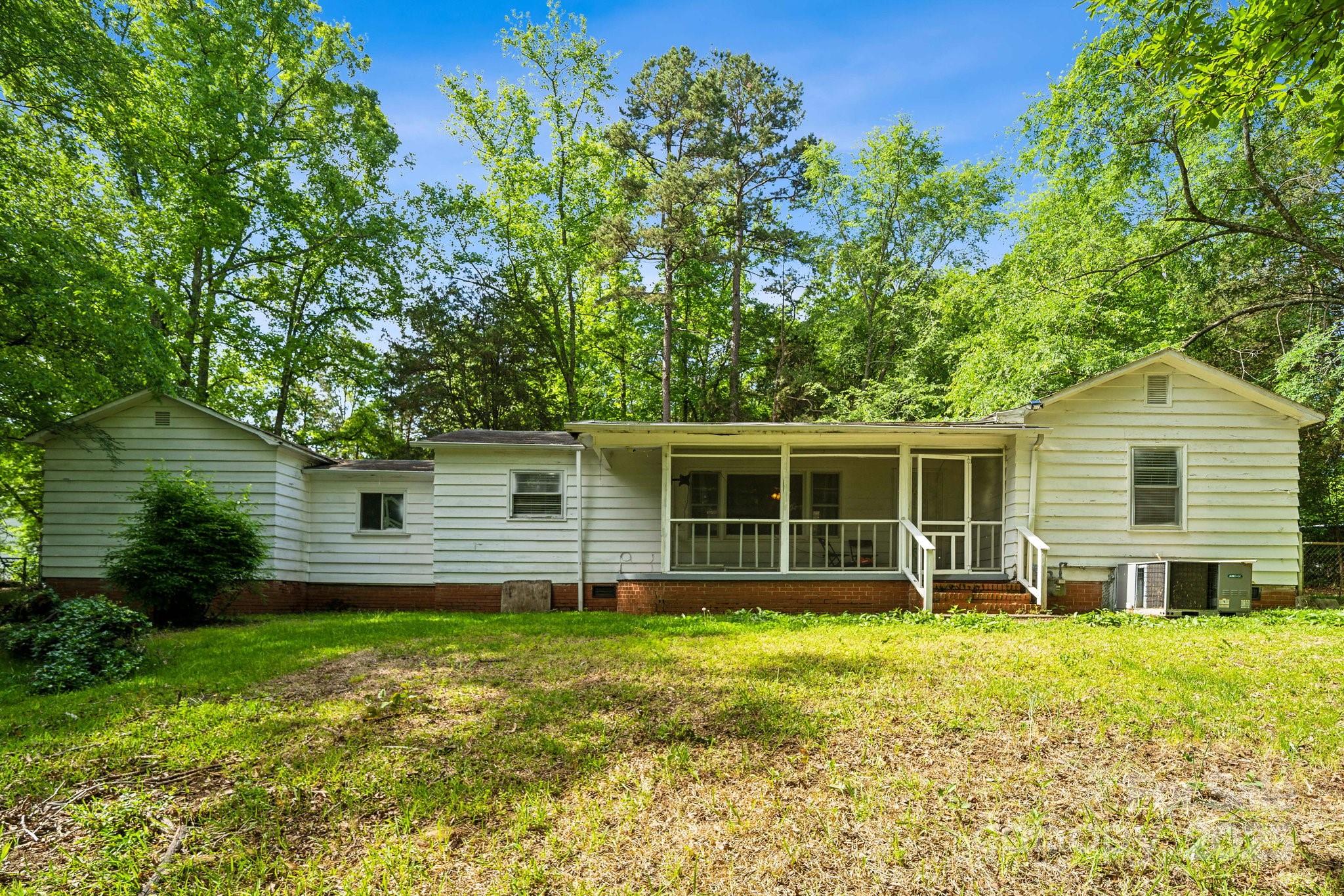 1917 Tom Sadler Road — Charlotte