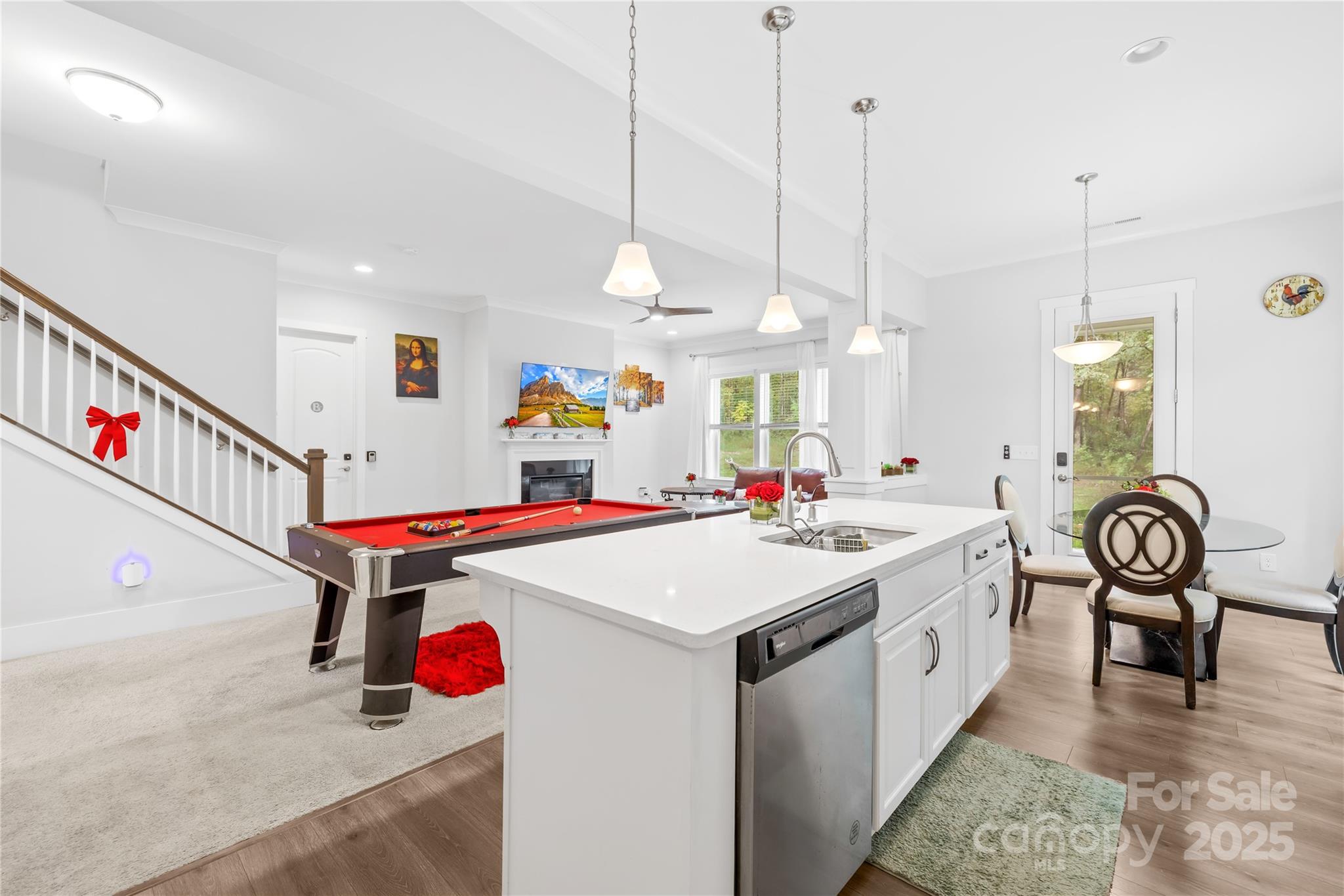 1727 grace Lane — Charlotte