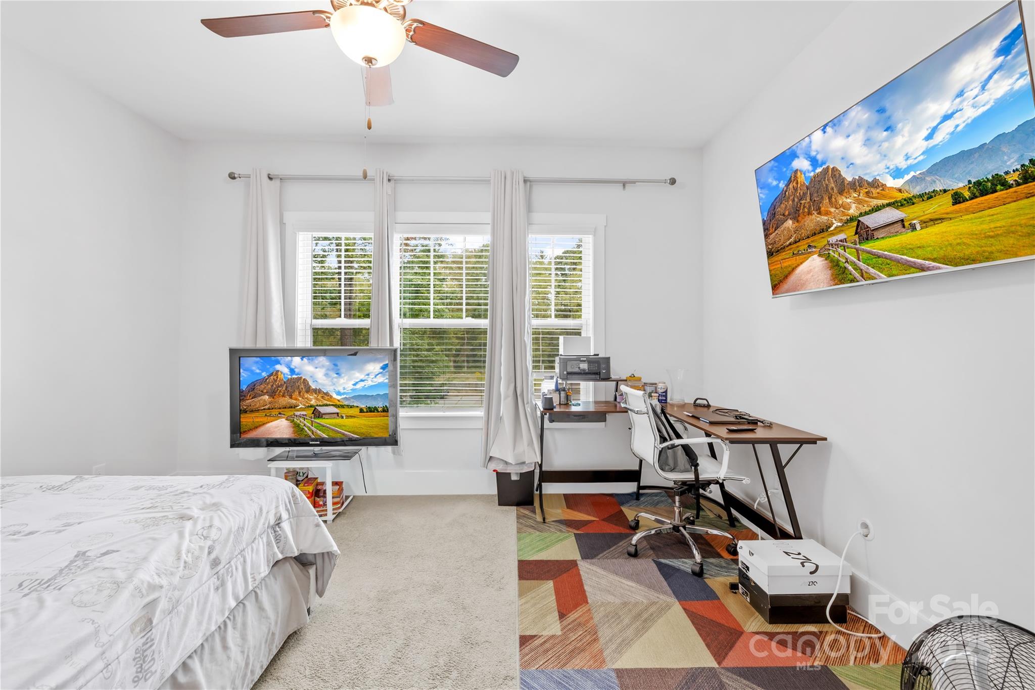 1727 grace Lane — Charlotte