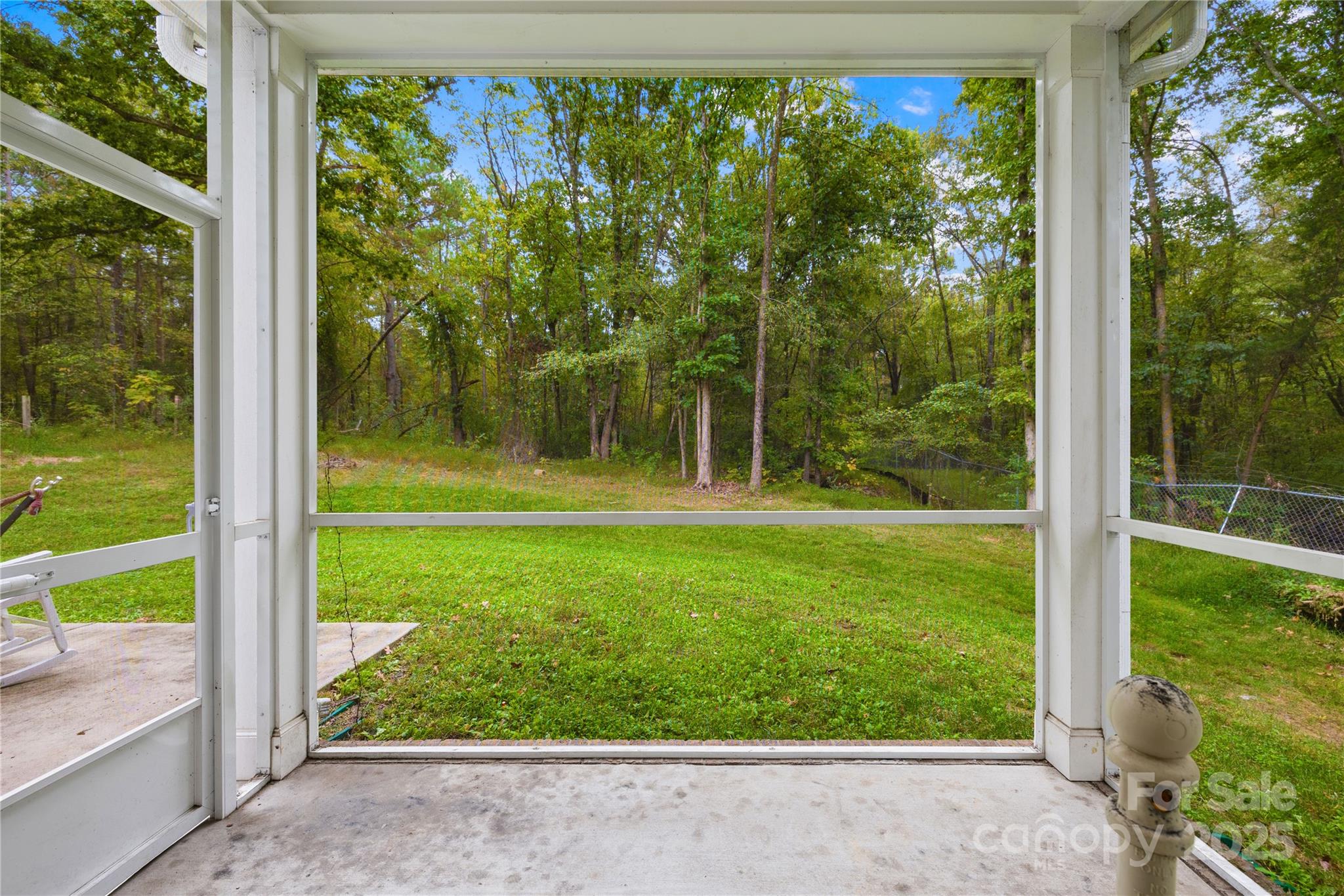 1727 grace Lane — Charlotte