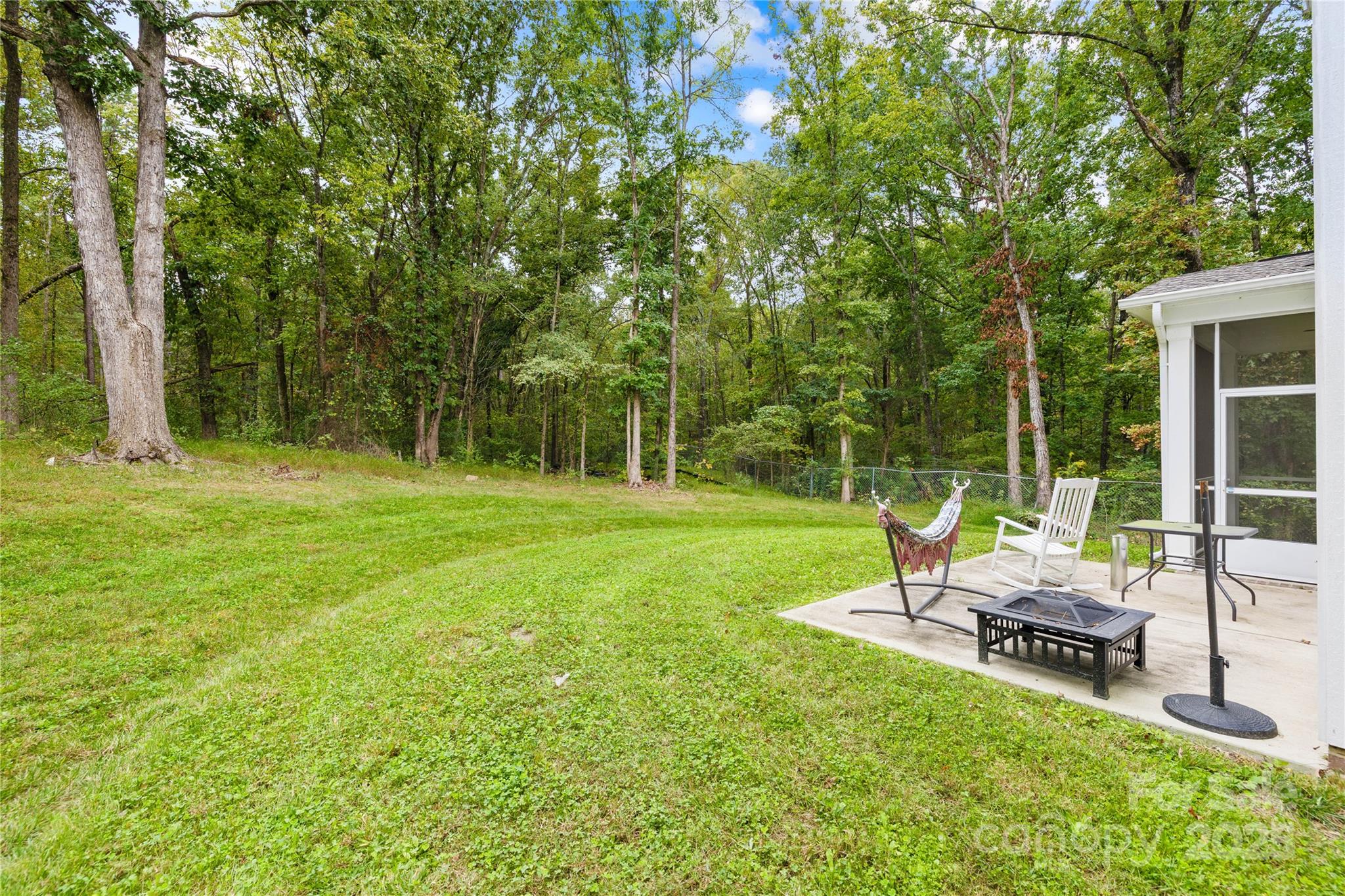 1727 grace Lane — Charlotte
