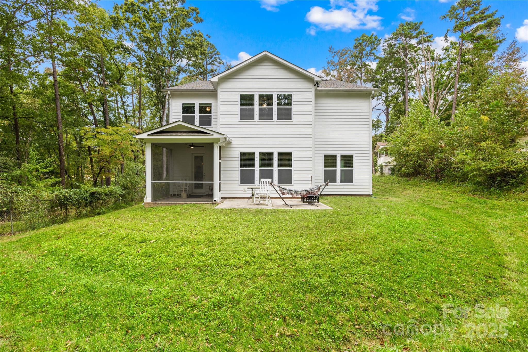 1727 grace Lane — Charlotte
