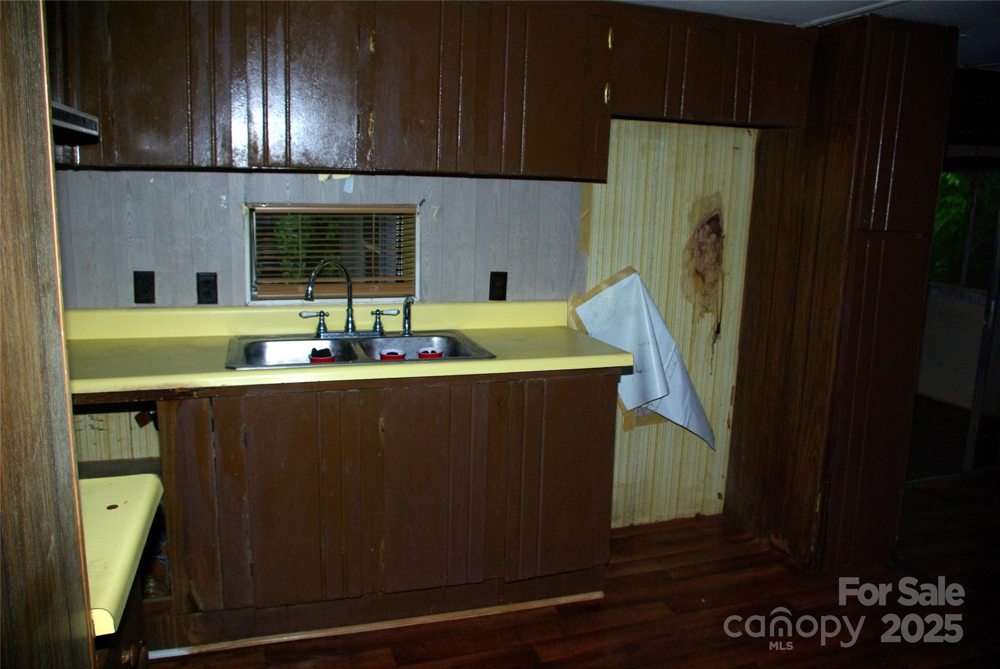 3225 Sawmill Road — Hickory Grove