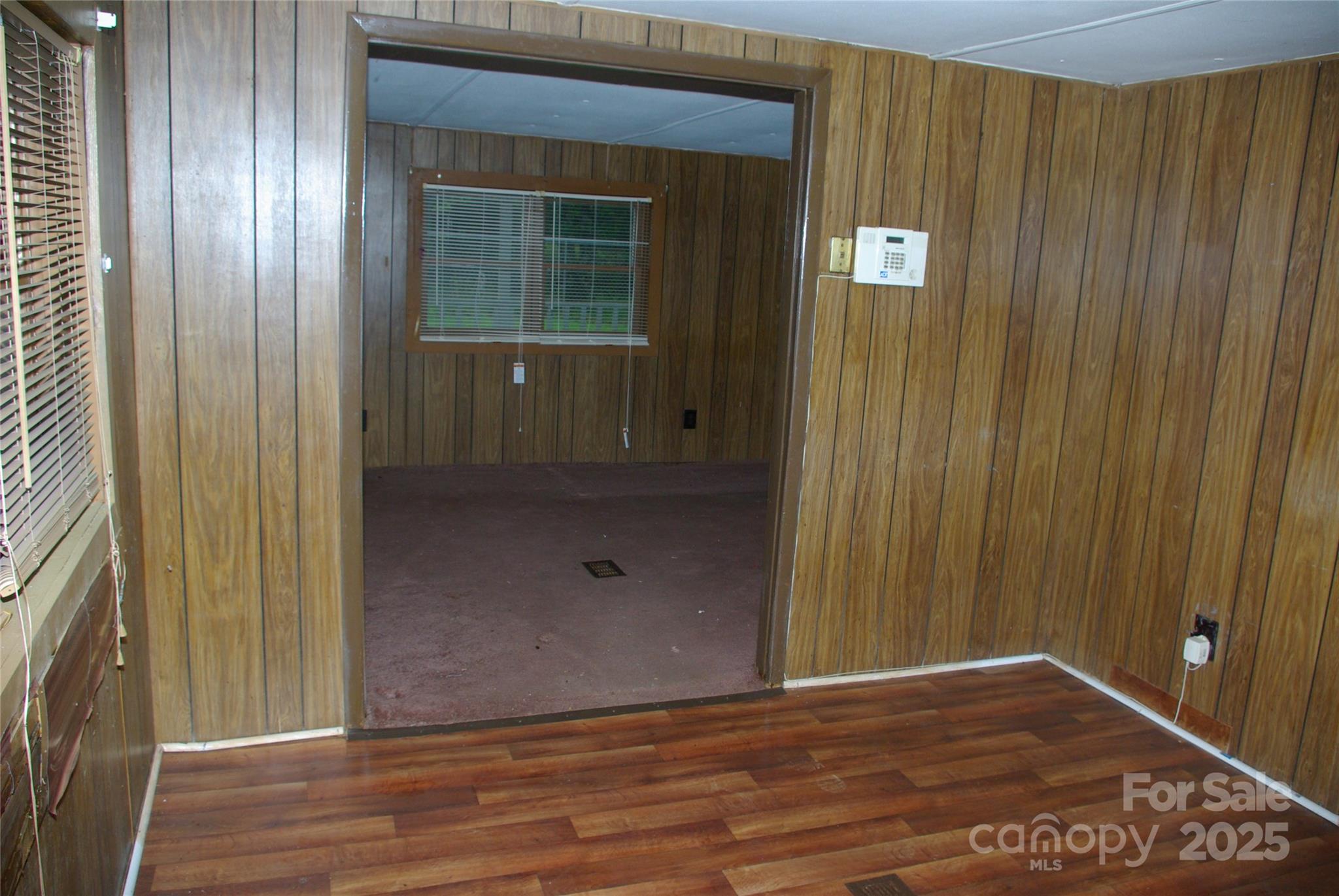 3225 Sawmill Road — Hickory Grove