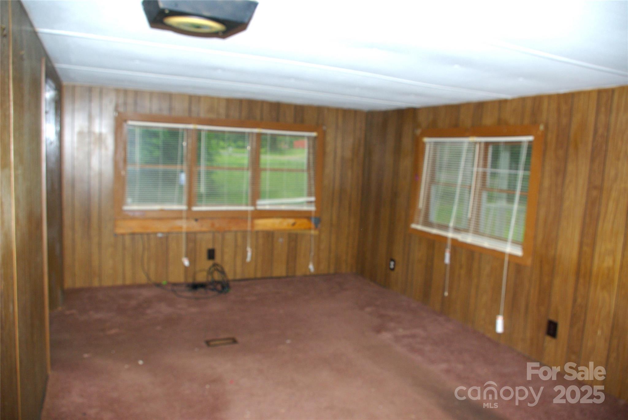 3225 Sawmill Road — Hickory Grove