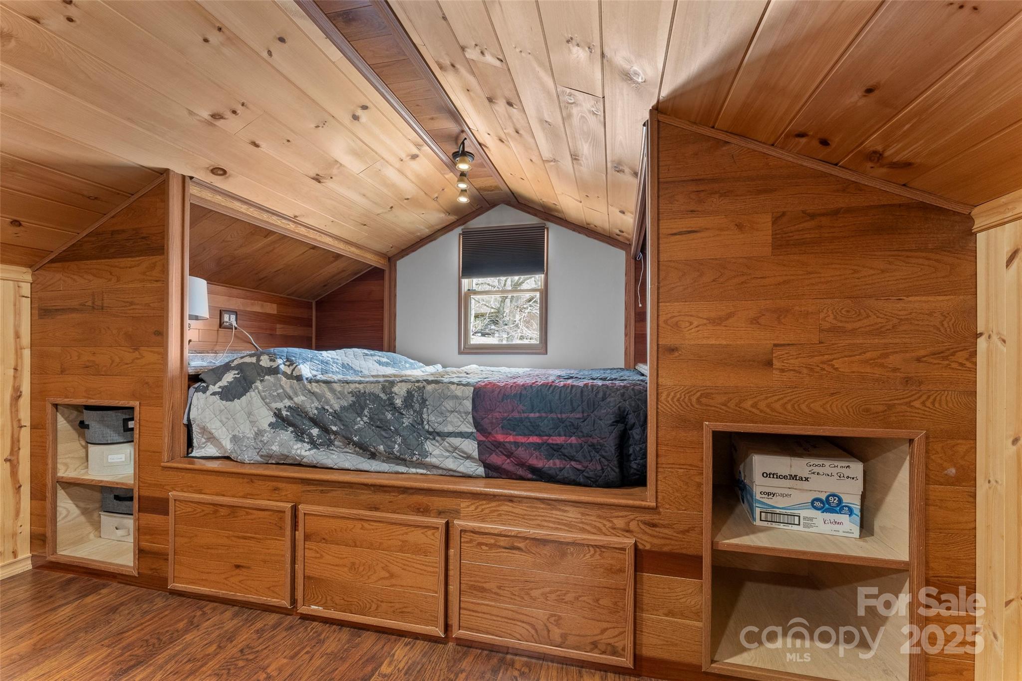 3610 Collettsville Road — Lenoir