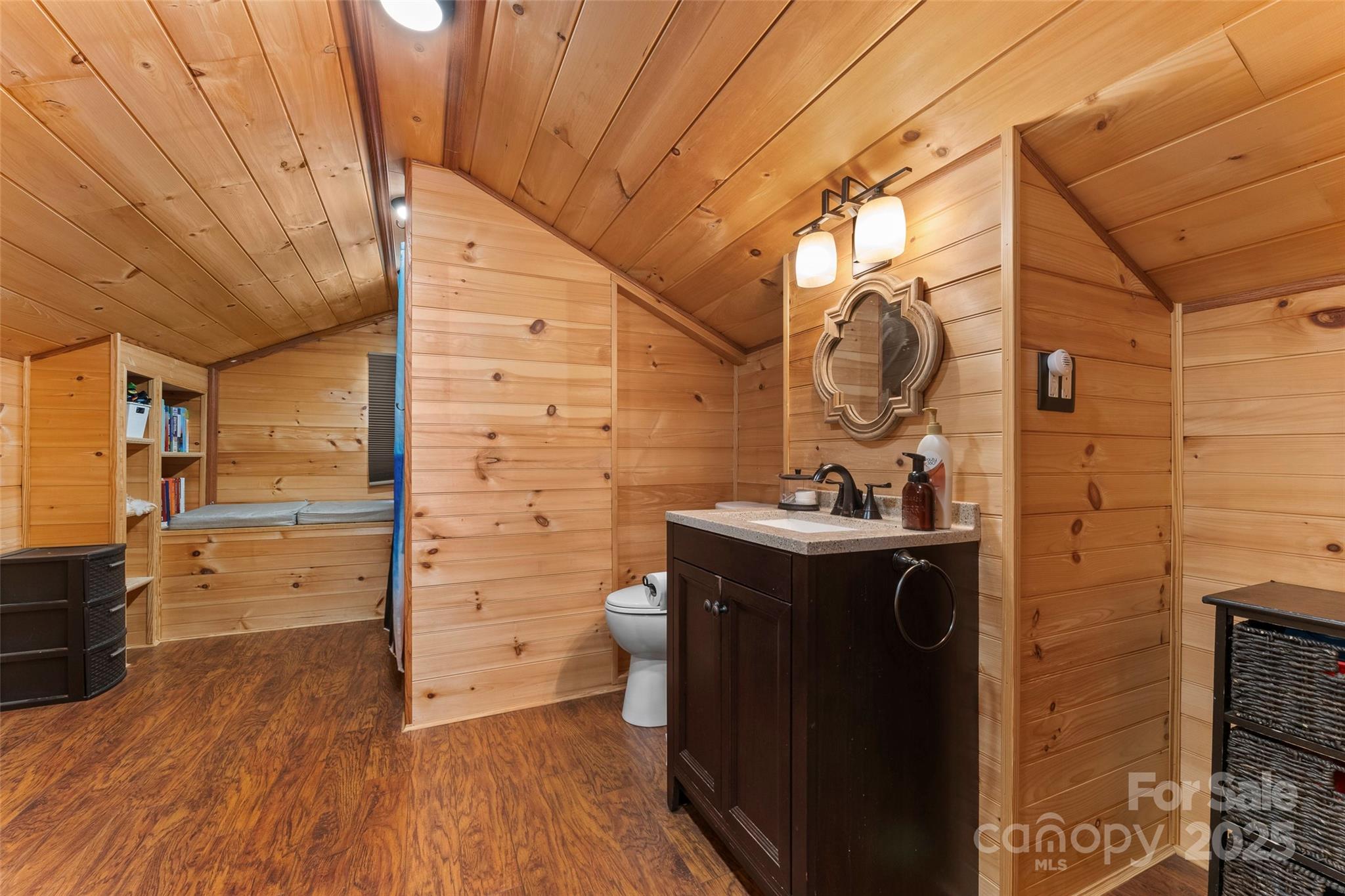 3610 Collettsville Road — Lenoir