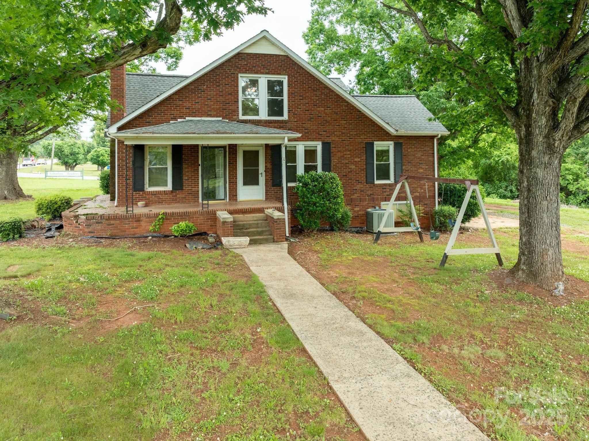 4098 S Nc Hwy 127 Highway — Hickory