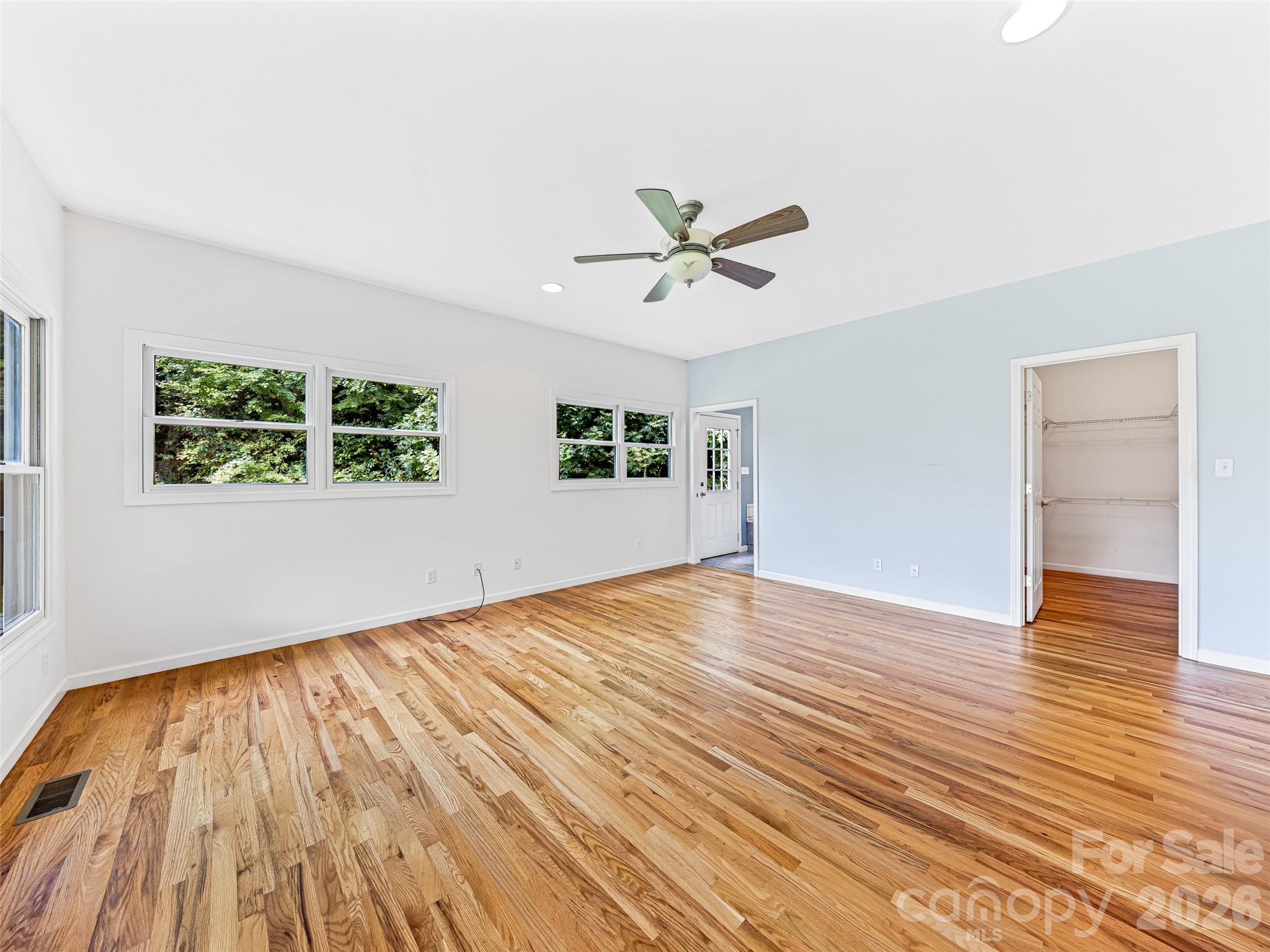 600 Charisma Drive — Marshall
