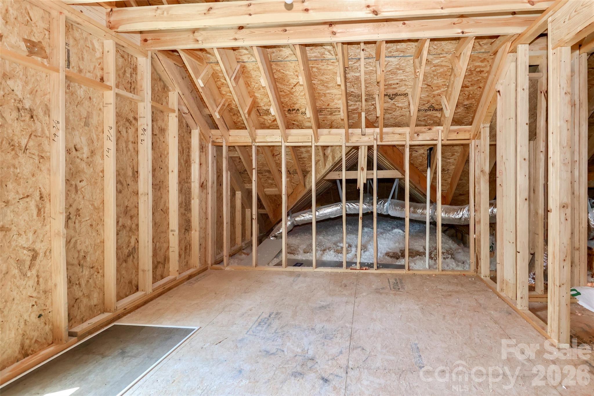 1061 The Glen Street — Statesville