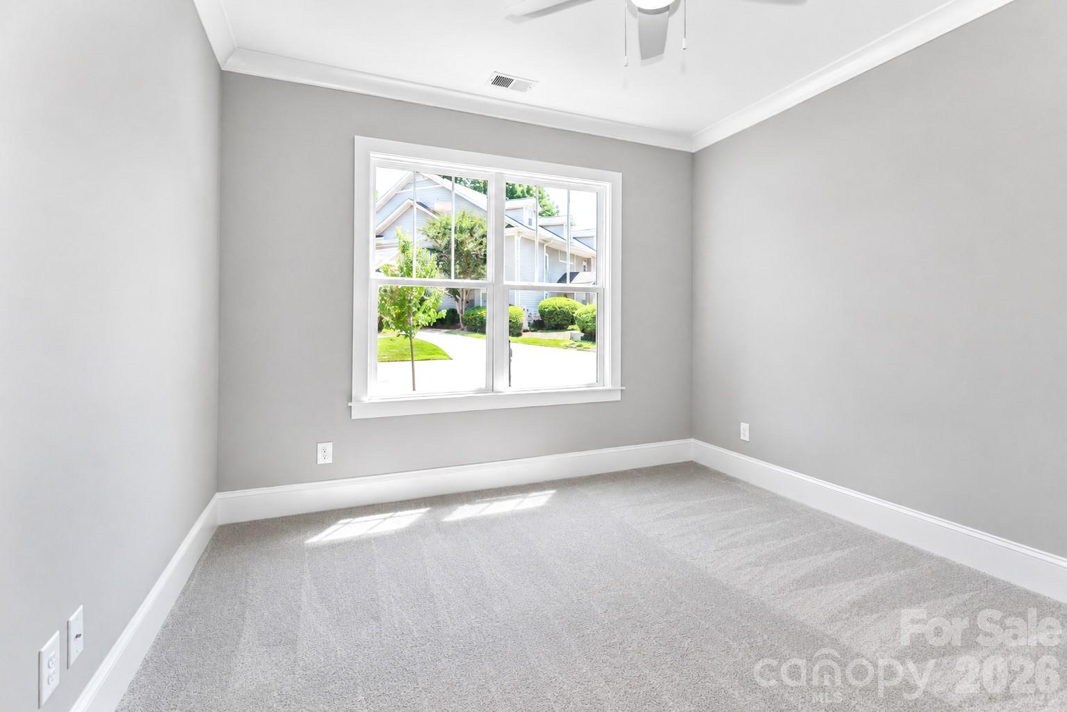 1061 The Glen Street — Statesville