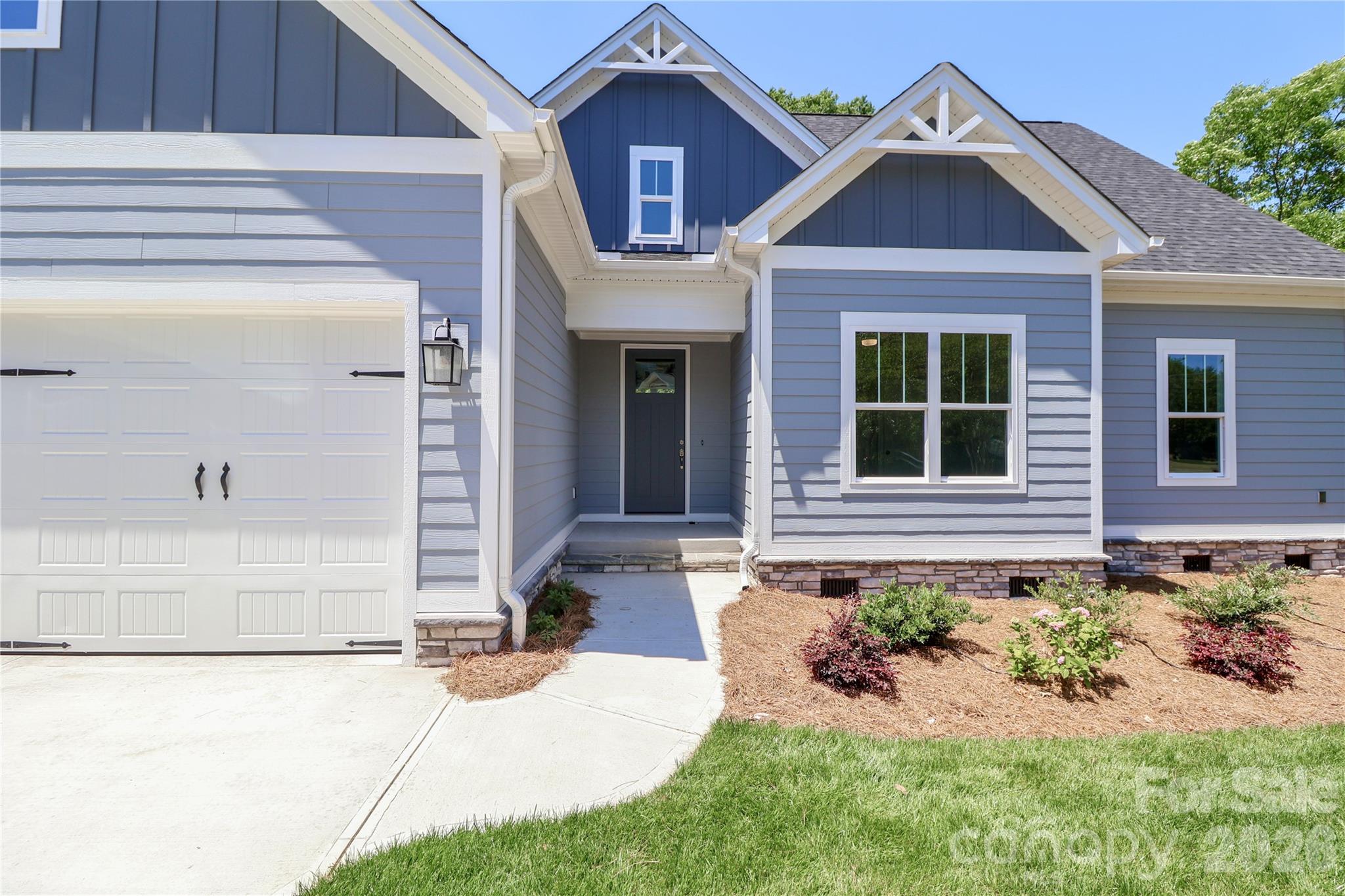 1061 The Glen Street — Statesville