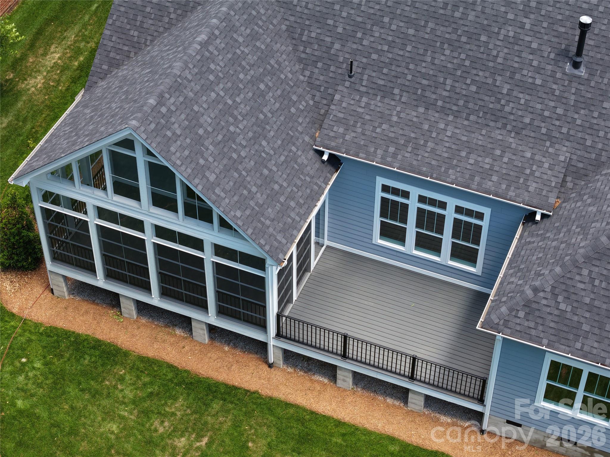 1061 The Glen Street — Statesville