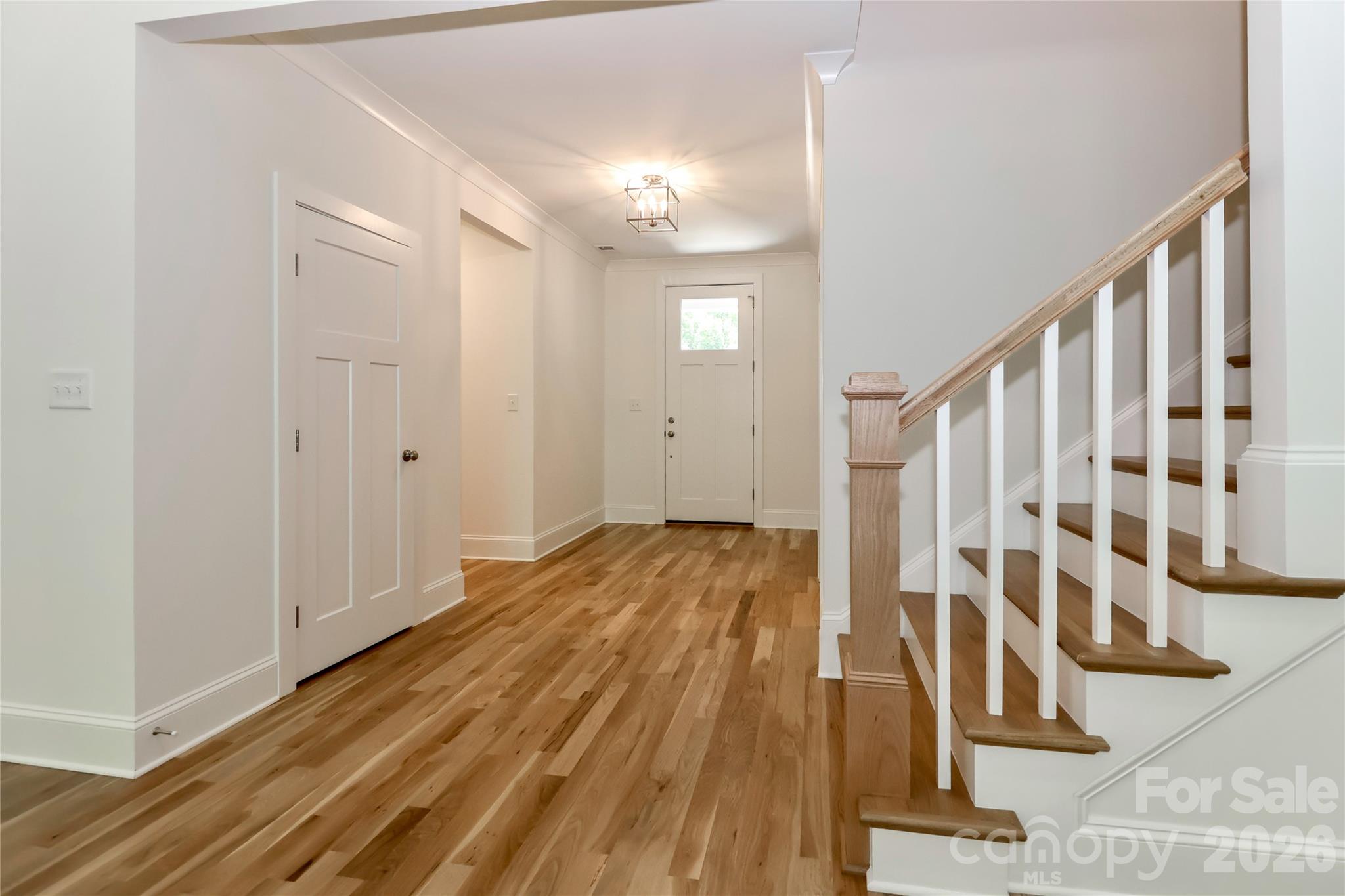 1061 The Glen Street — Statesville