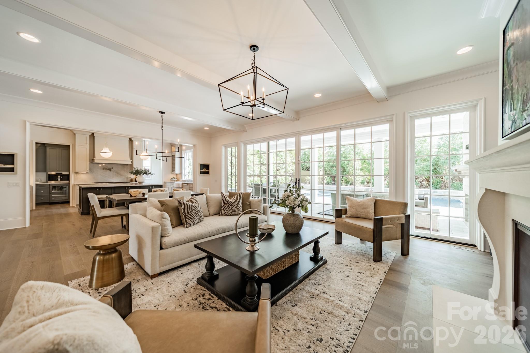 2113 Brandon Circle — Charlotte