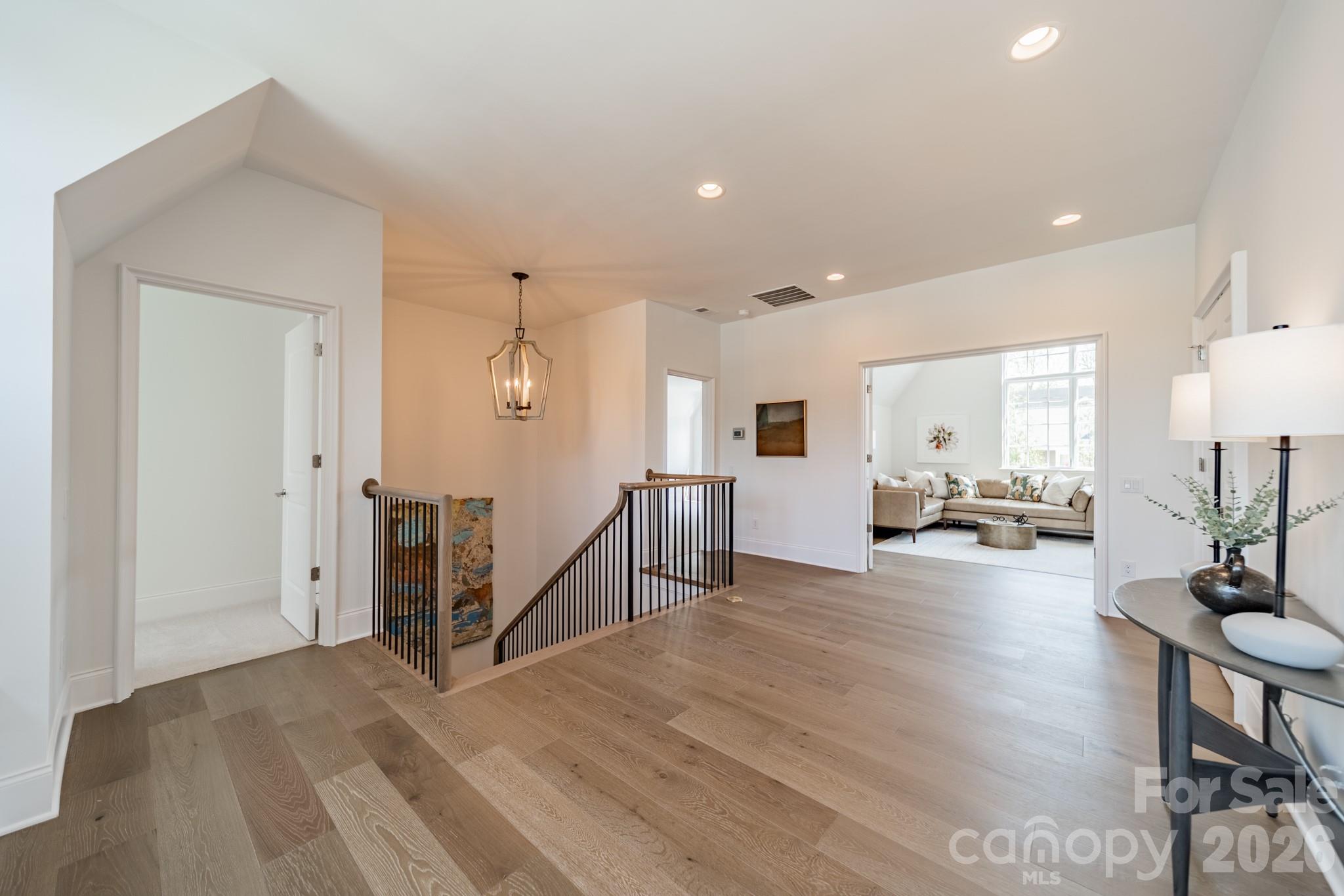 2113 Brandon Circle — Charlotte