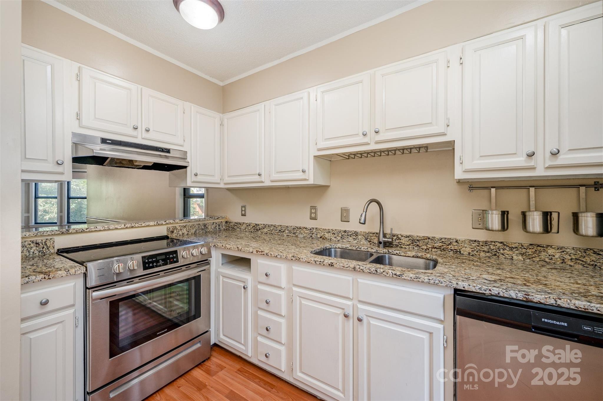 216 S Clarkson Street #E — Charlotte