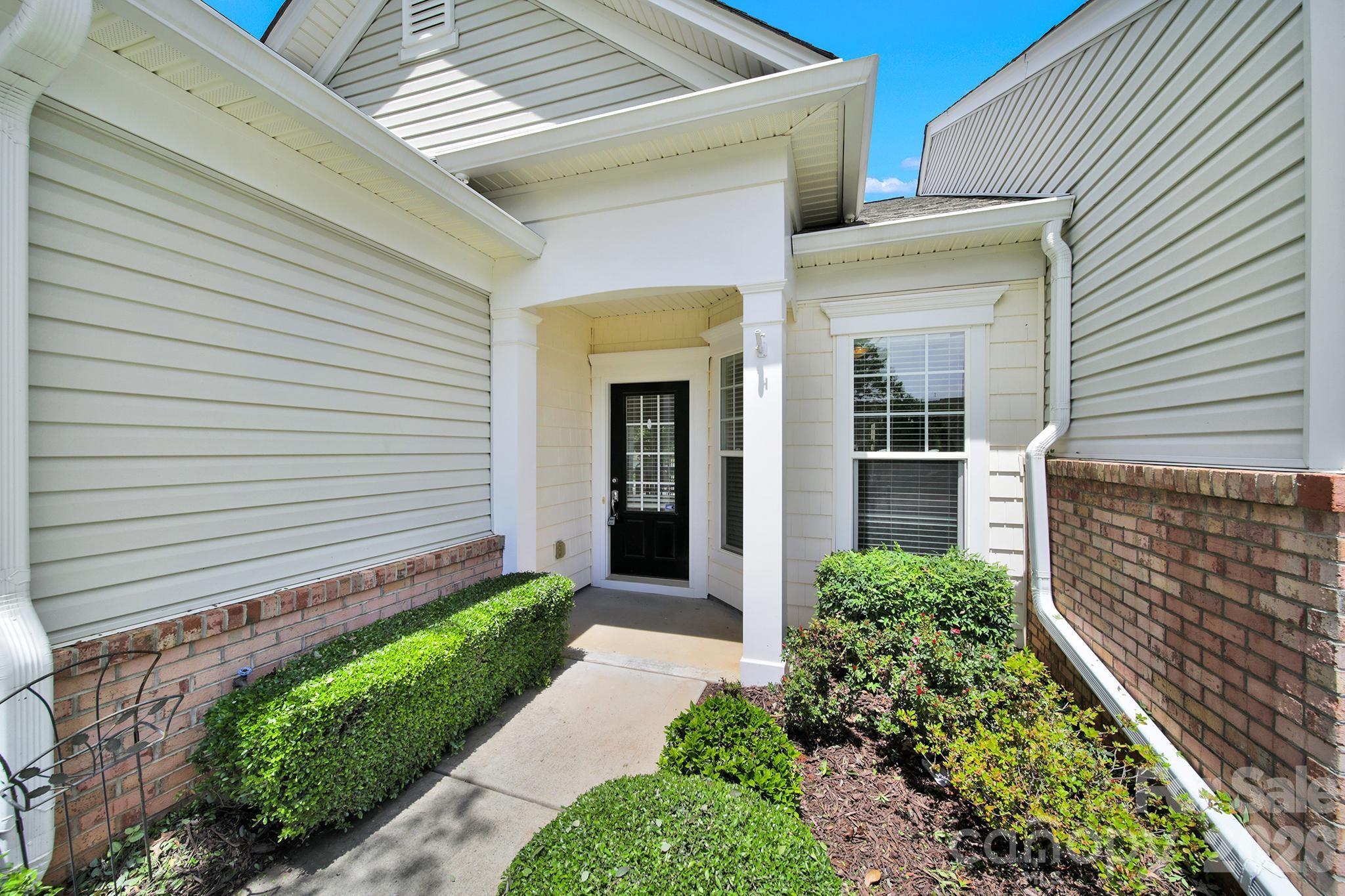 28129 Song Sparrow Lane — Fort Mill