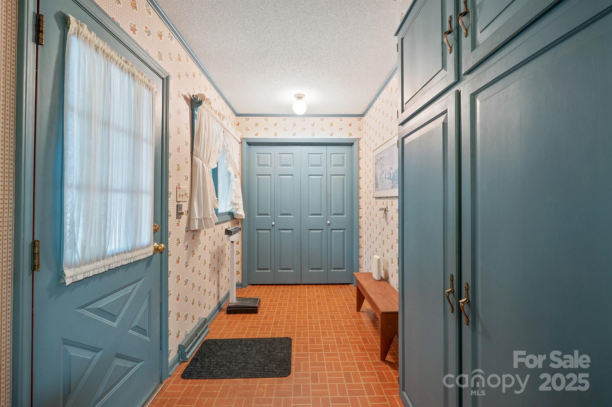 112 Julia Drive — Lincolnton