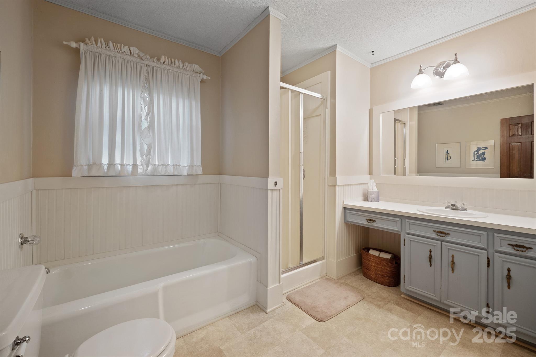 112 Julia Drive — Lincolnton
