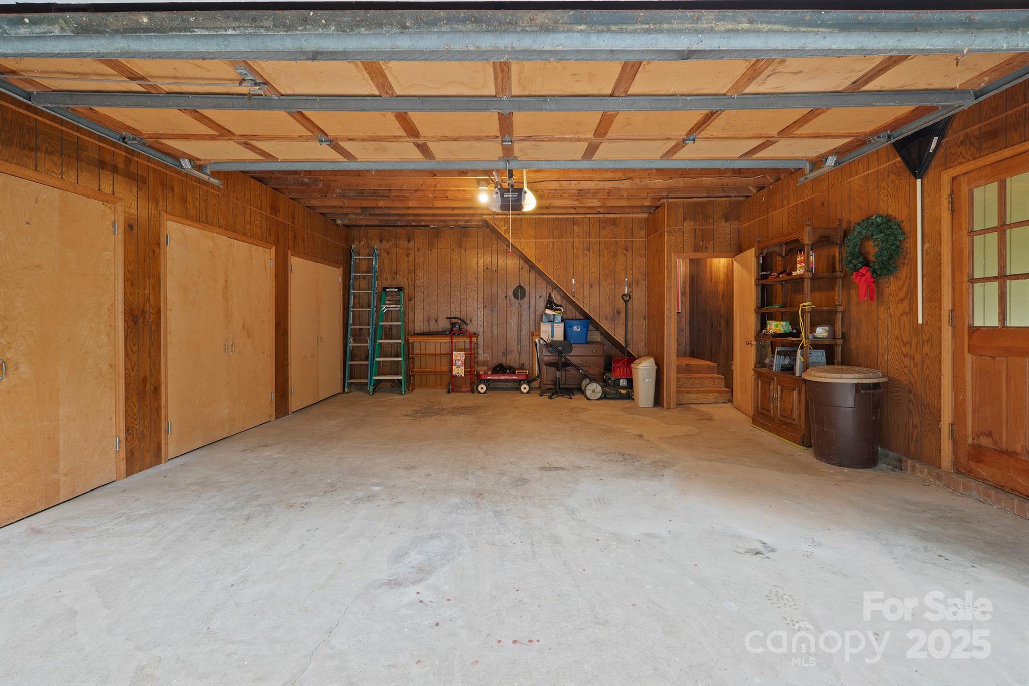 112 Julia Drive — Lincolnton