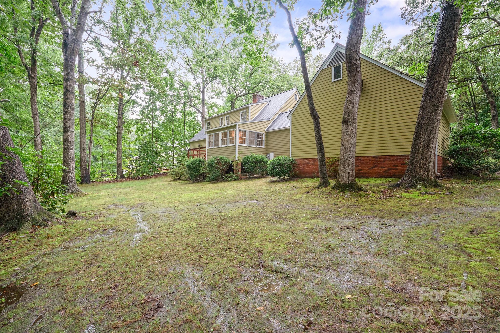 112 Julia Drive — Lincolnton