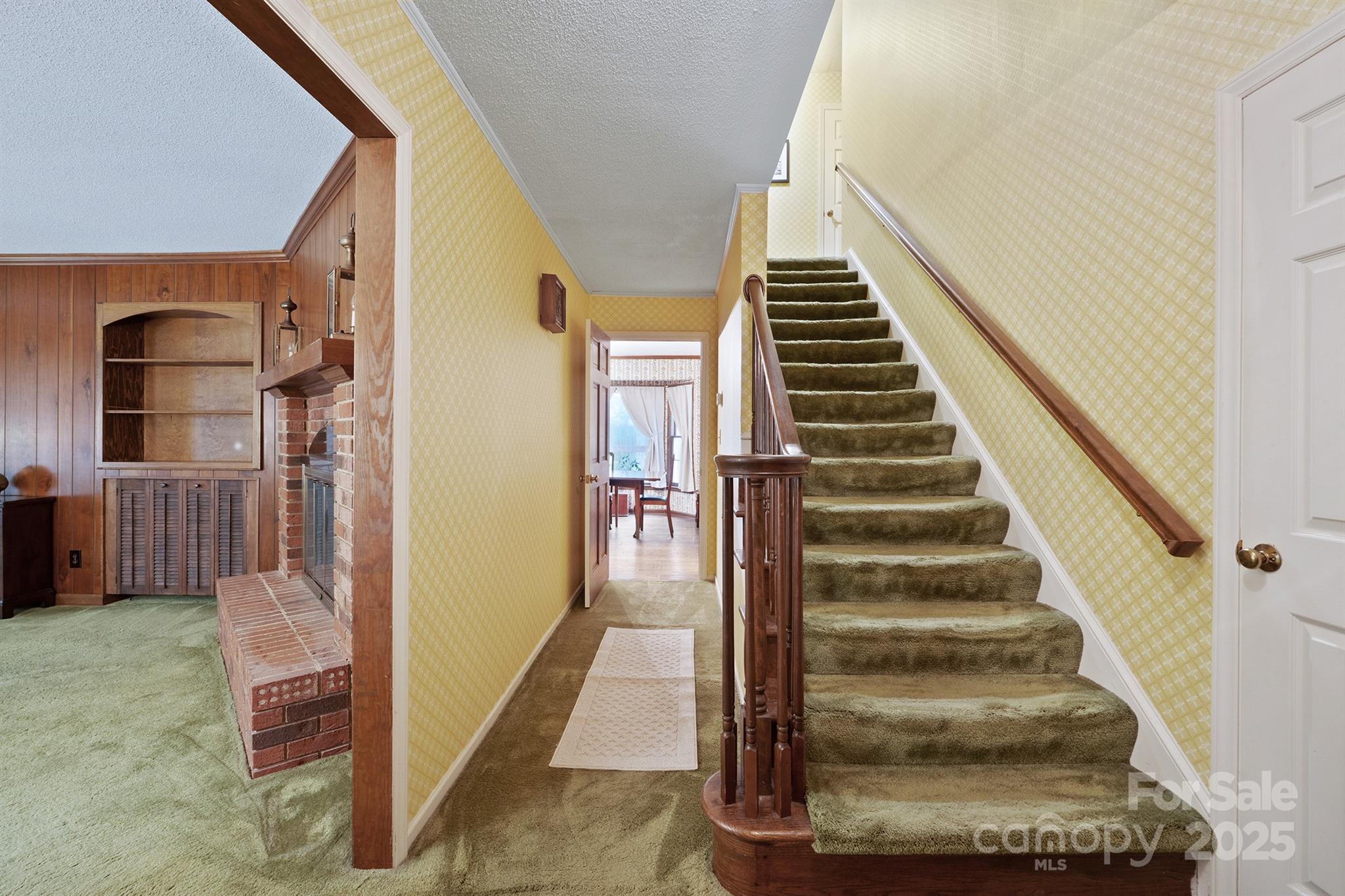112 Julia Drive — Lincolnton