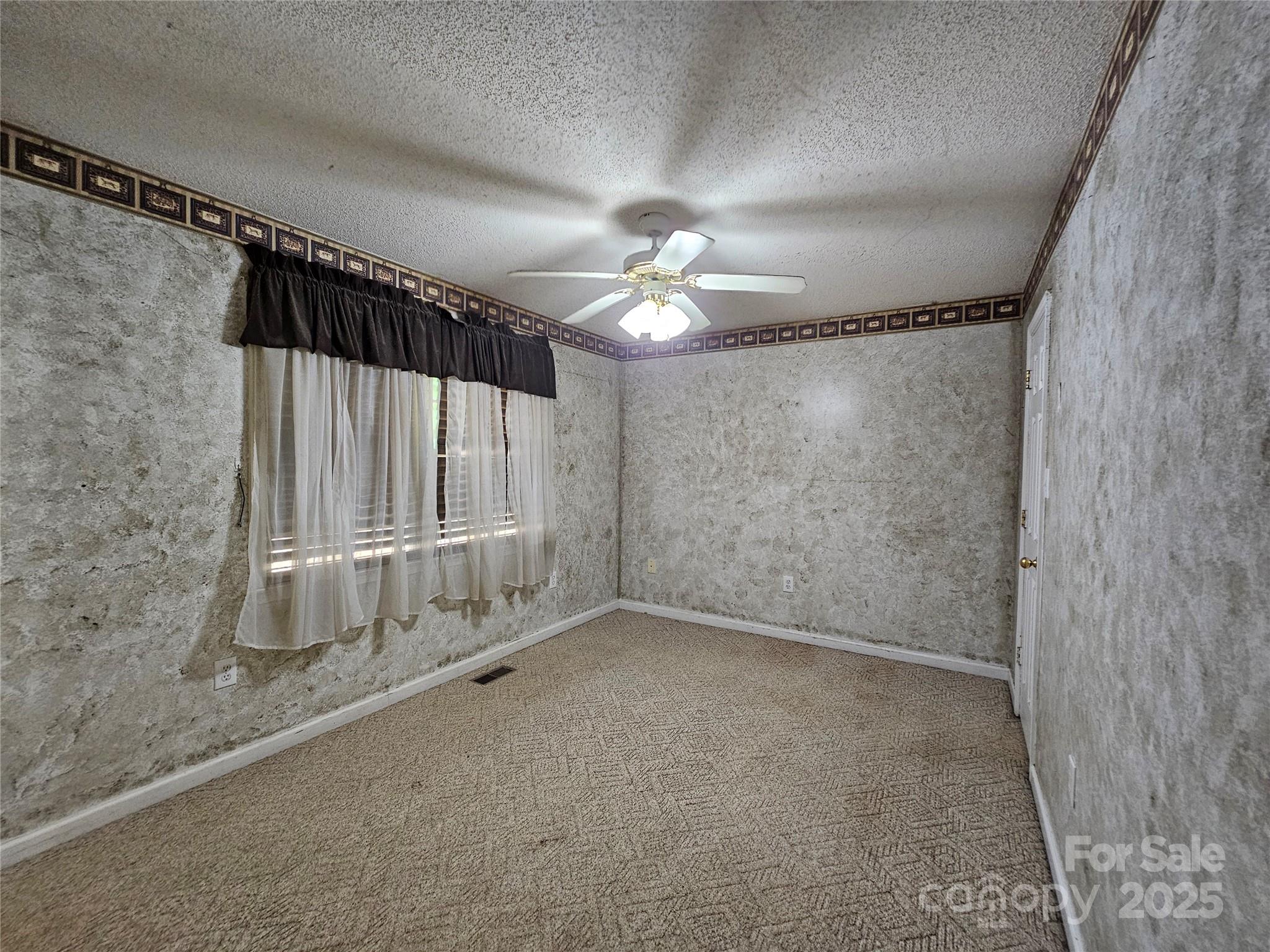 130 Susan Road #2 — Casar