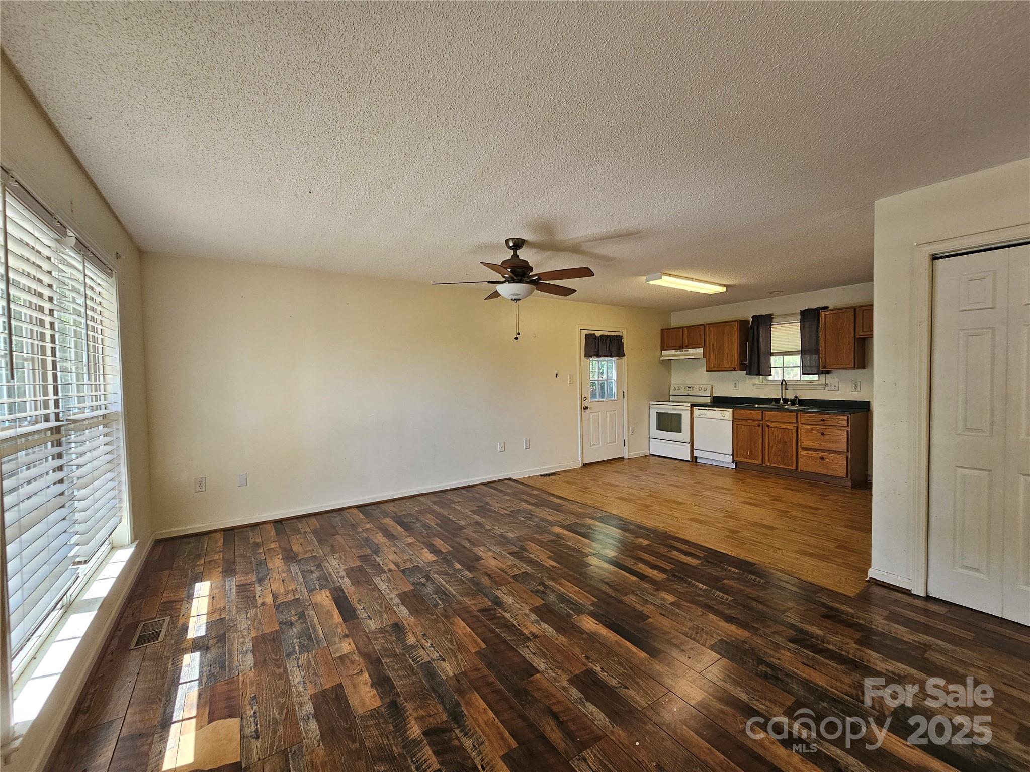 130 Susan Road #2 — Casar