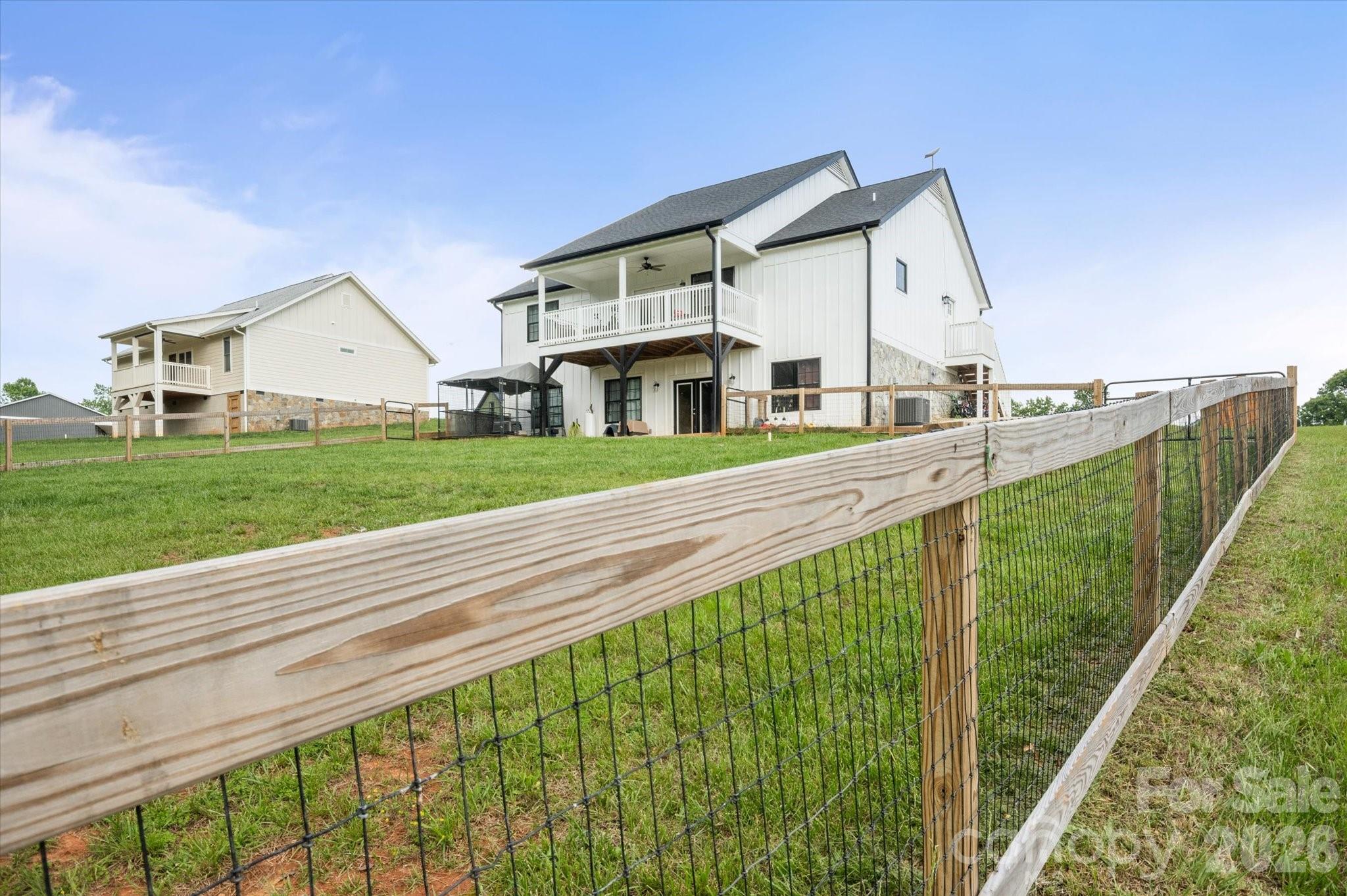 78 Grace Estates Drive — Marion