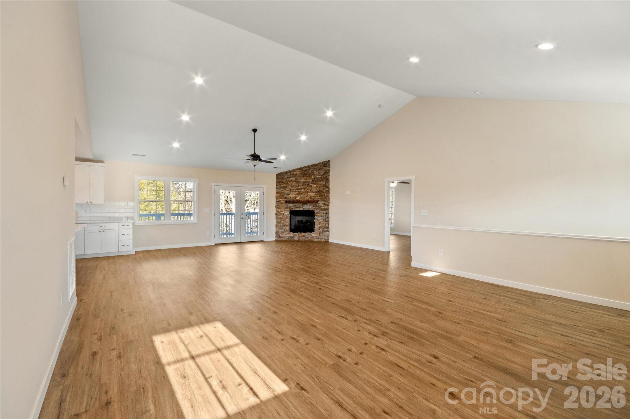78 Grace Estates Drive — Marion
