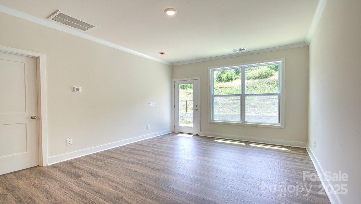 117 Sugg Trail — Weaverville