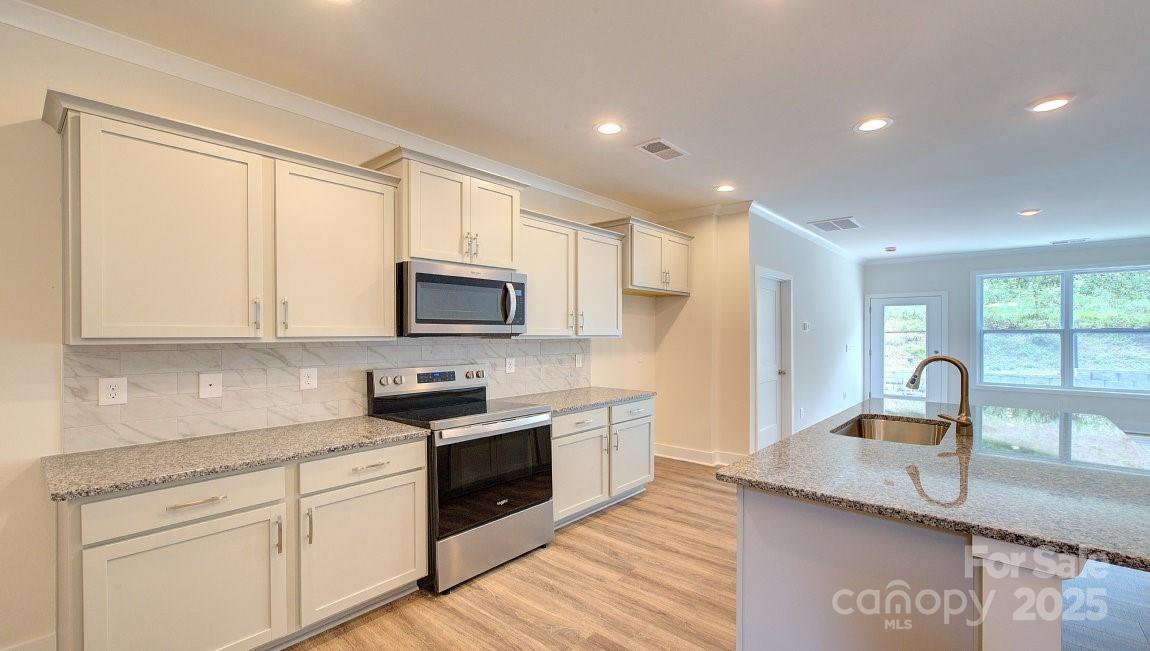 117 Sugg Trail — Weaverville