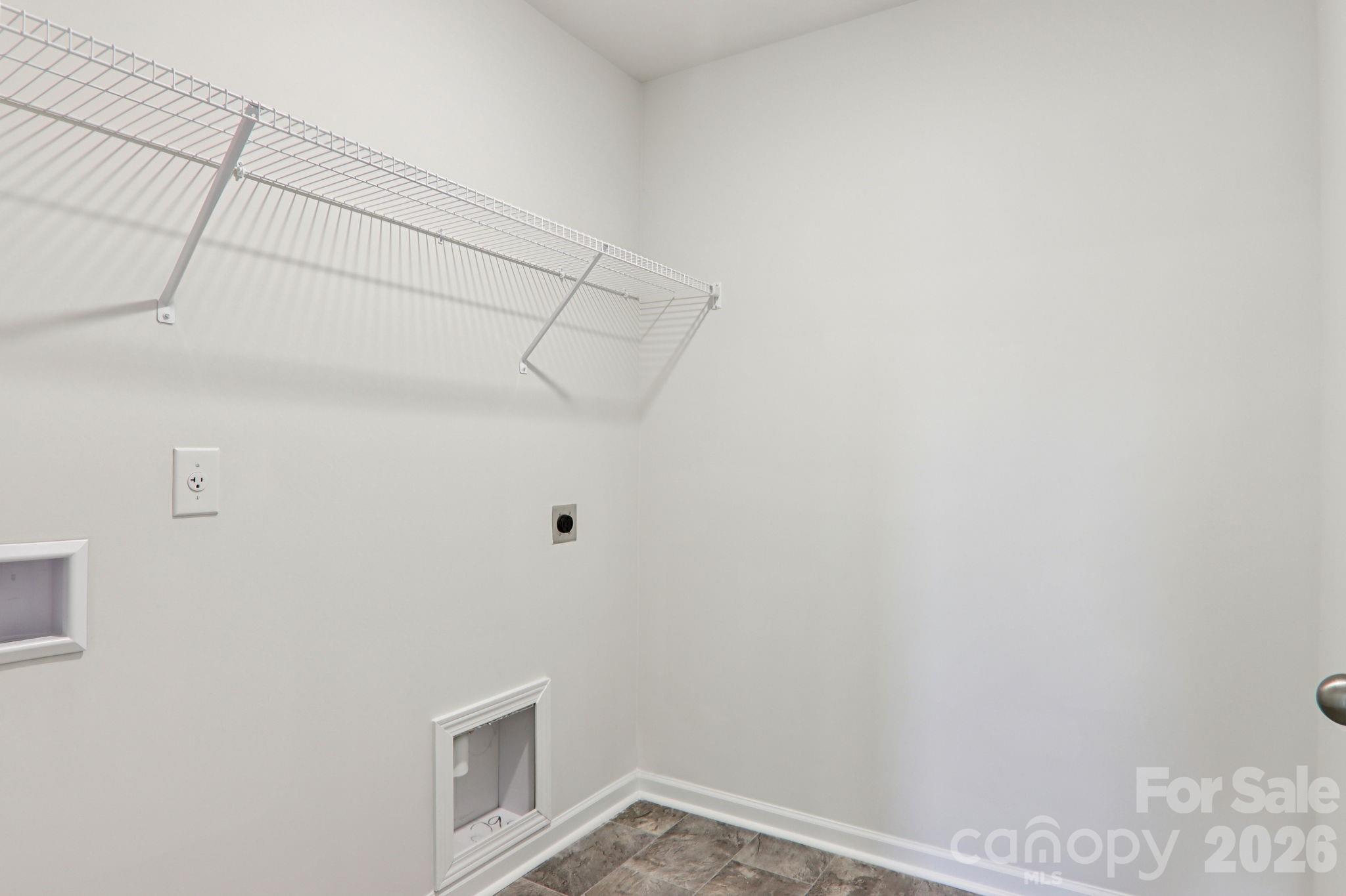 823 Adelston Lane — Asheville