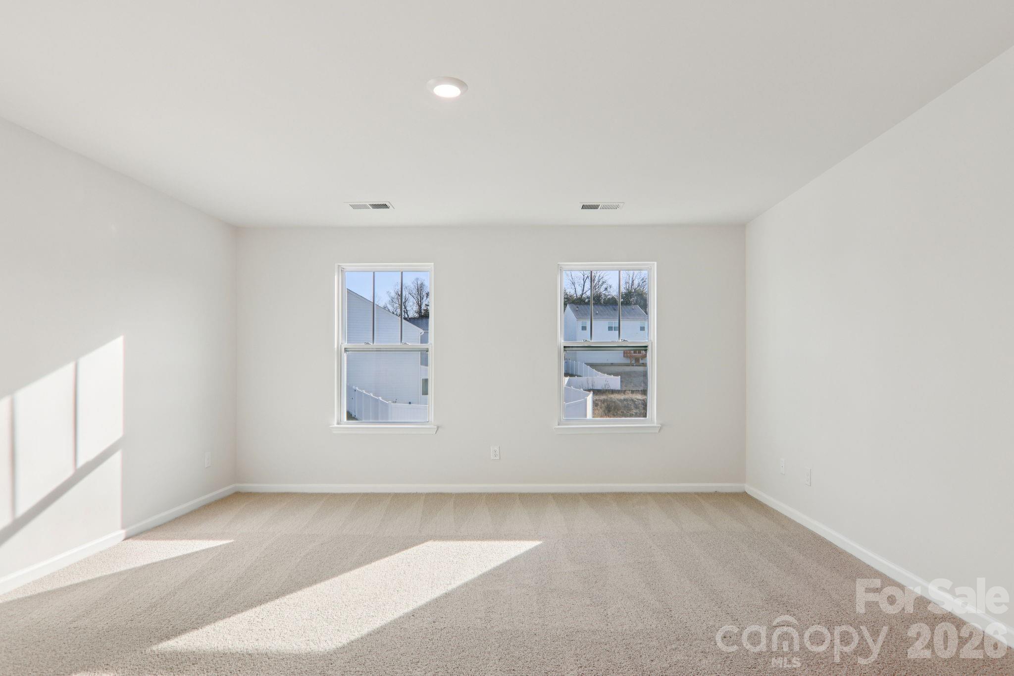 823 Adelston Lane — Asheville