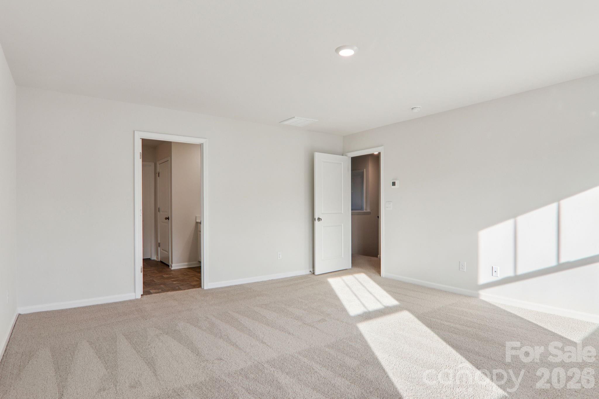823 Adelston Lane — Asheville